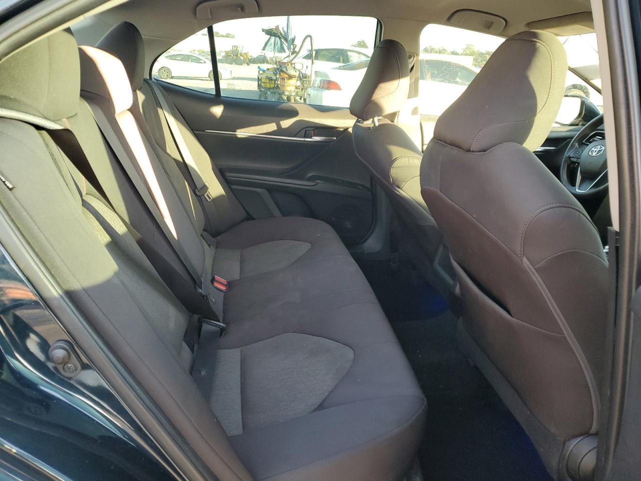 2020 Toyota Camry Le VIN: 4T1C11AK6LU951487 Lot: 93638255