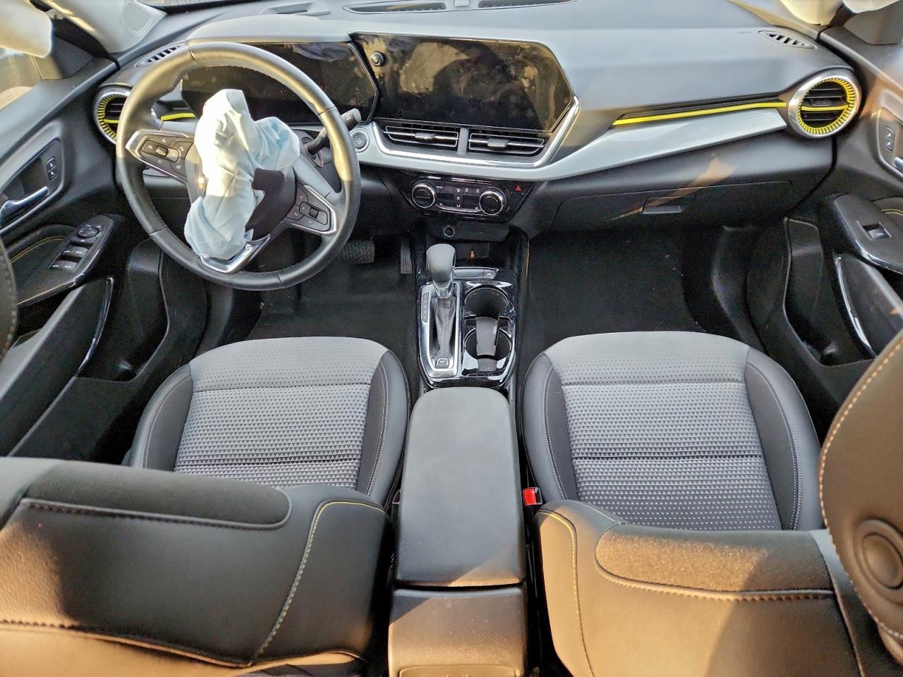 2025 Chevrolet Trax 1Lt VIN: KL77LHEP8SC083315 Lot: 93694695