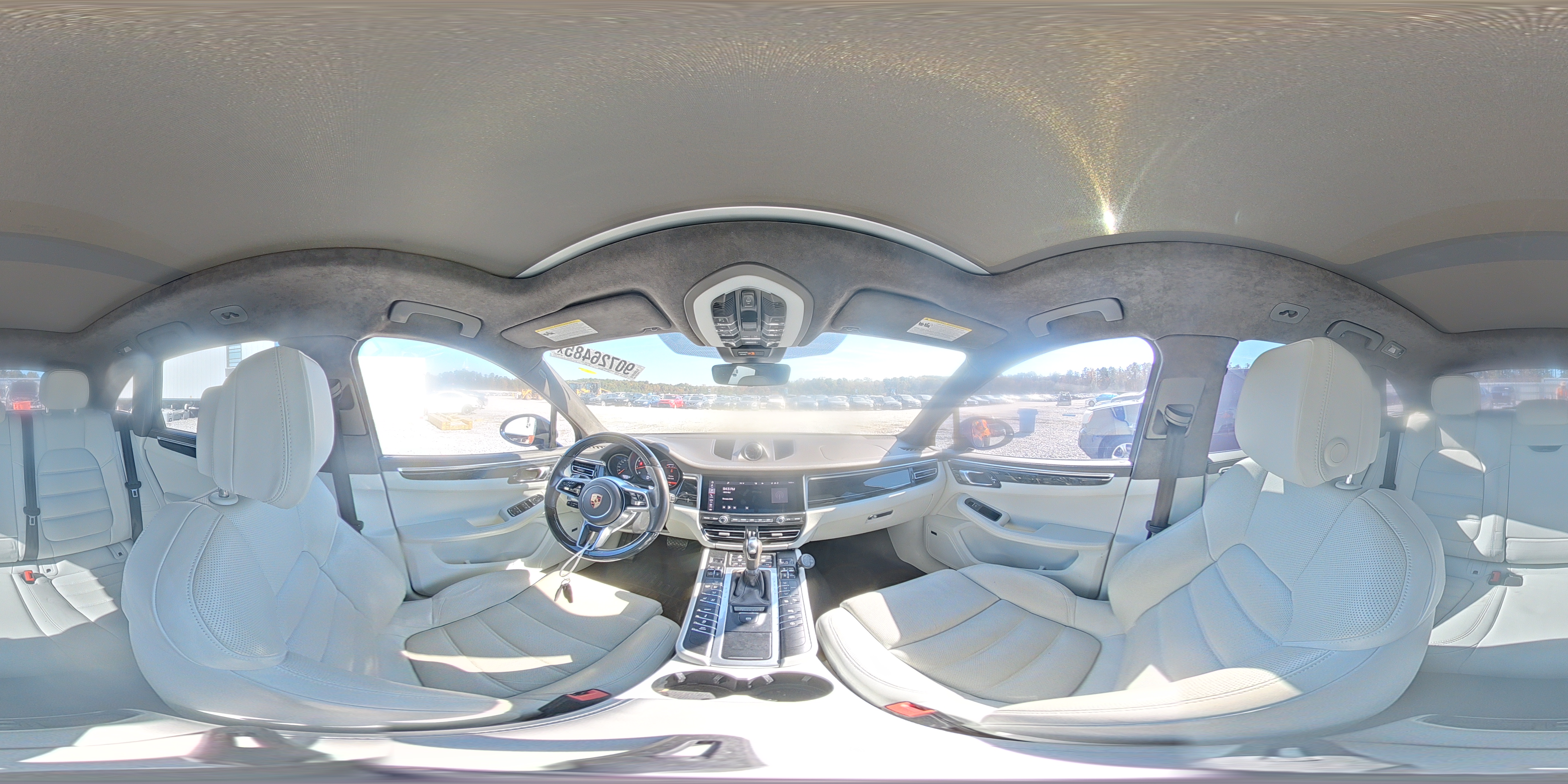 2020 Porsche Macan Turbo VIN: WP1AF2A54LLB60621 Lot: 90726485