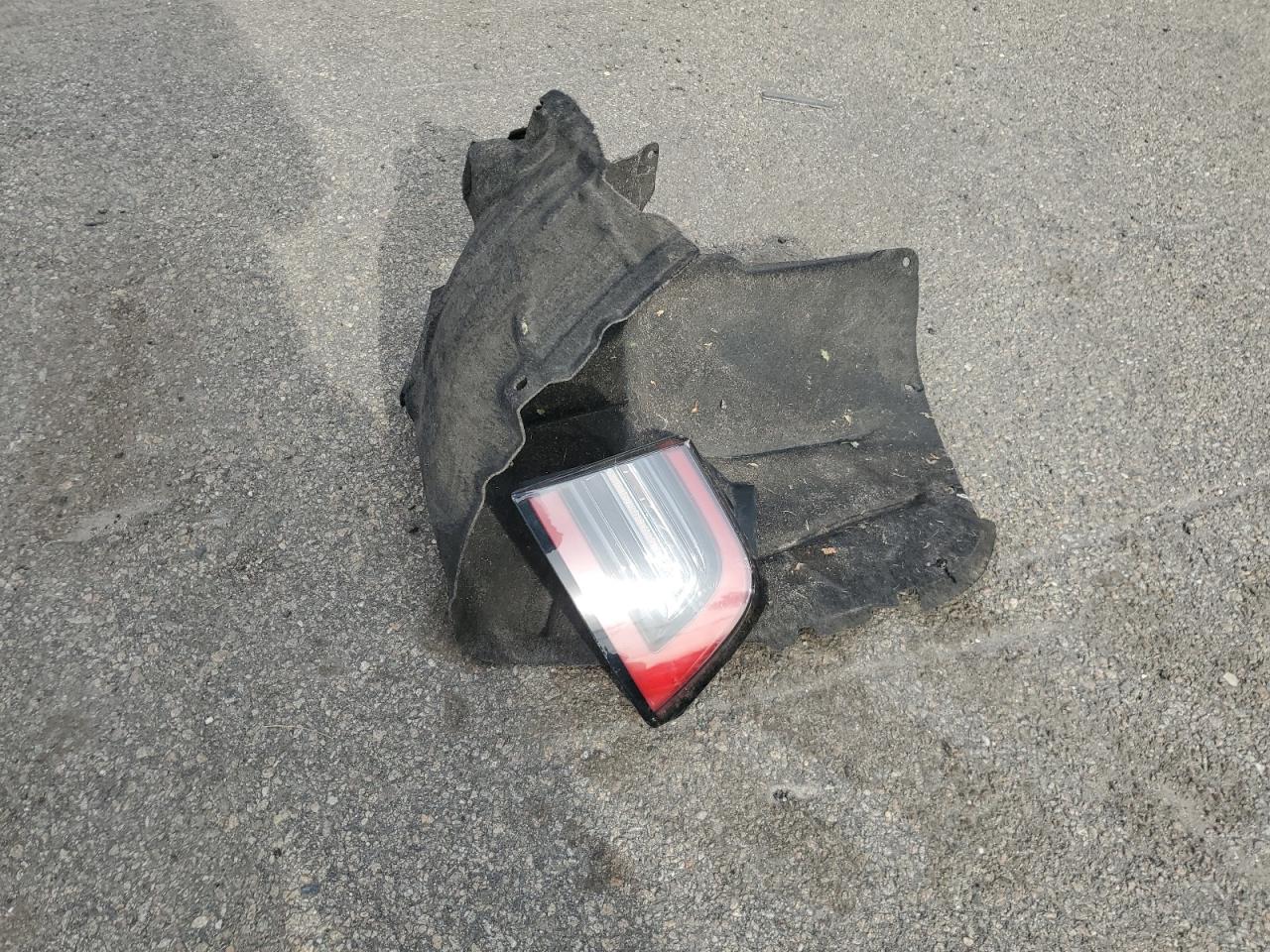 2023 Tesla Model Y VIN: 7SAYGDED7PF962117 Lot: 90250915