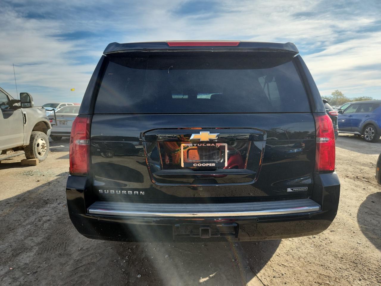 2018 Chevrolet Suburban C1500 Premier VIN: 1GNSCJKC3JR165459 Lot: 91147825