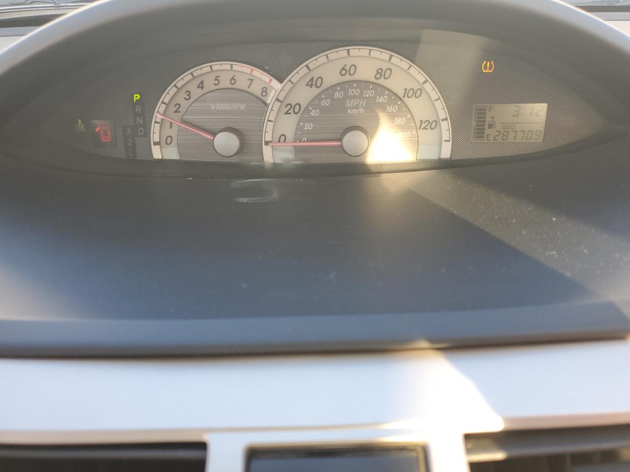 2008 Toyota Yaris VIN: JTDBT923481223997 Lot: 93155415