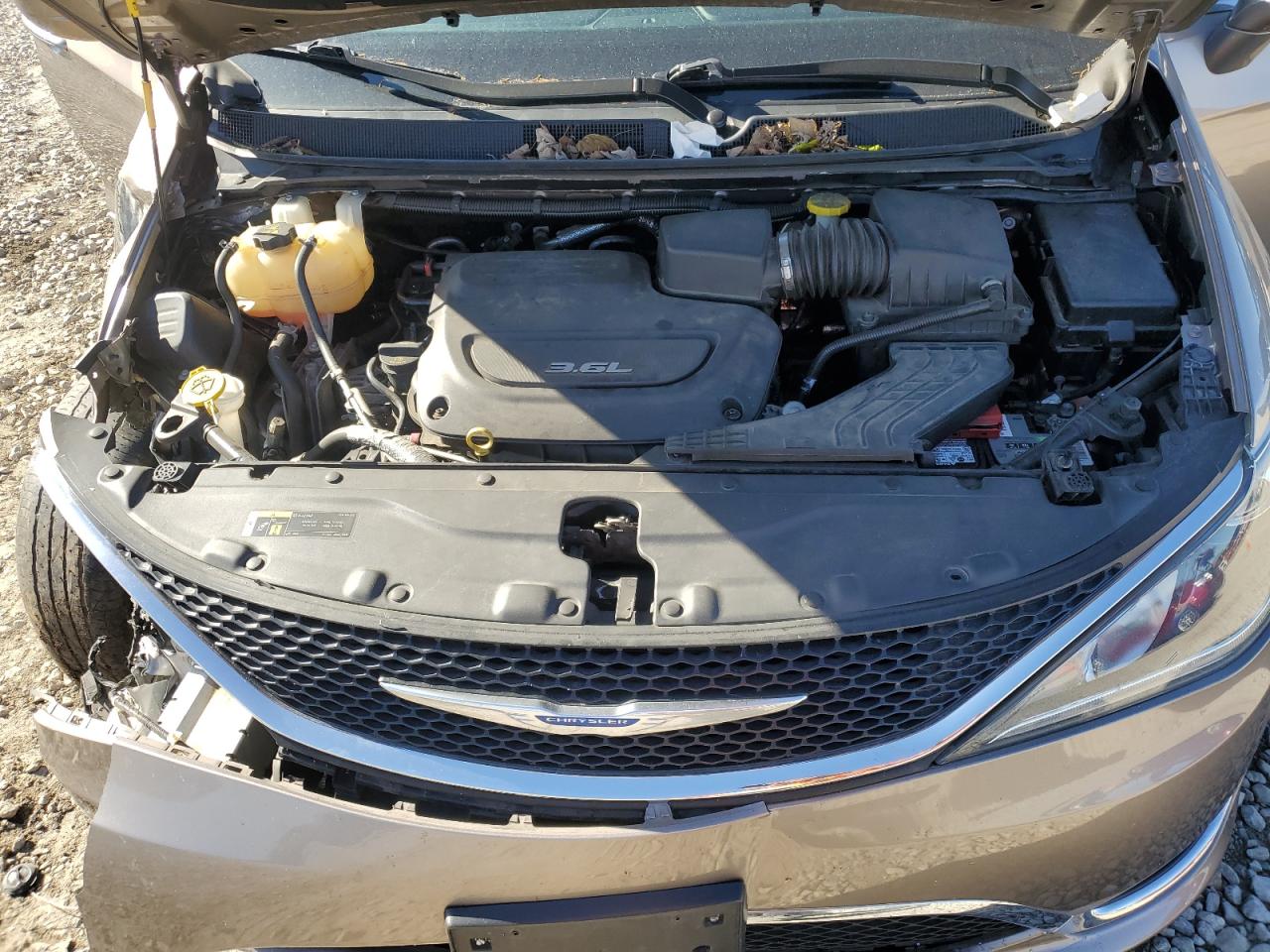 2018 Chrysler Pacifica Touring L VIN: 2C4RC1BG6JR306562 Lot: 91841865