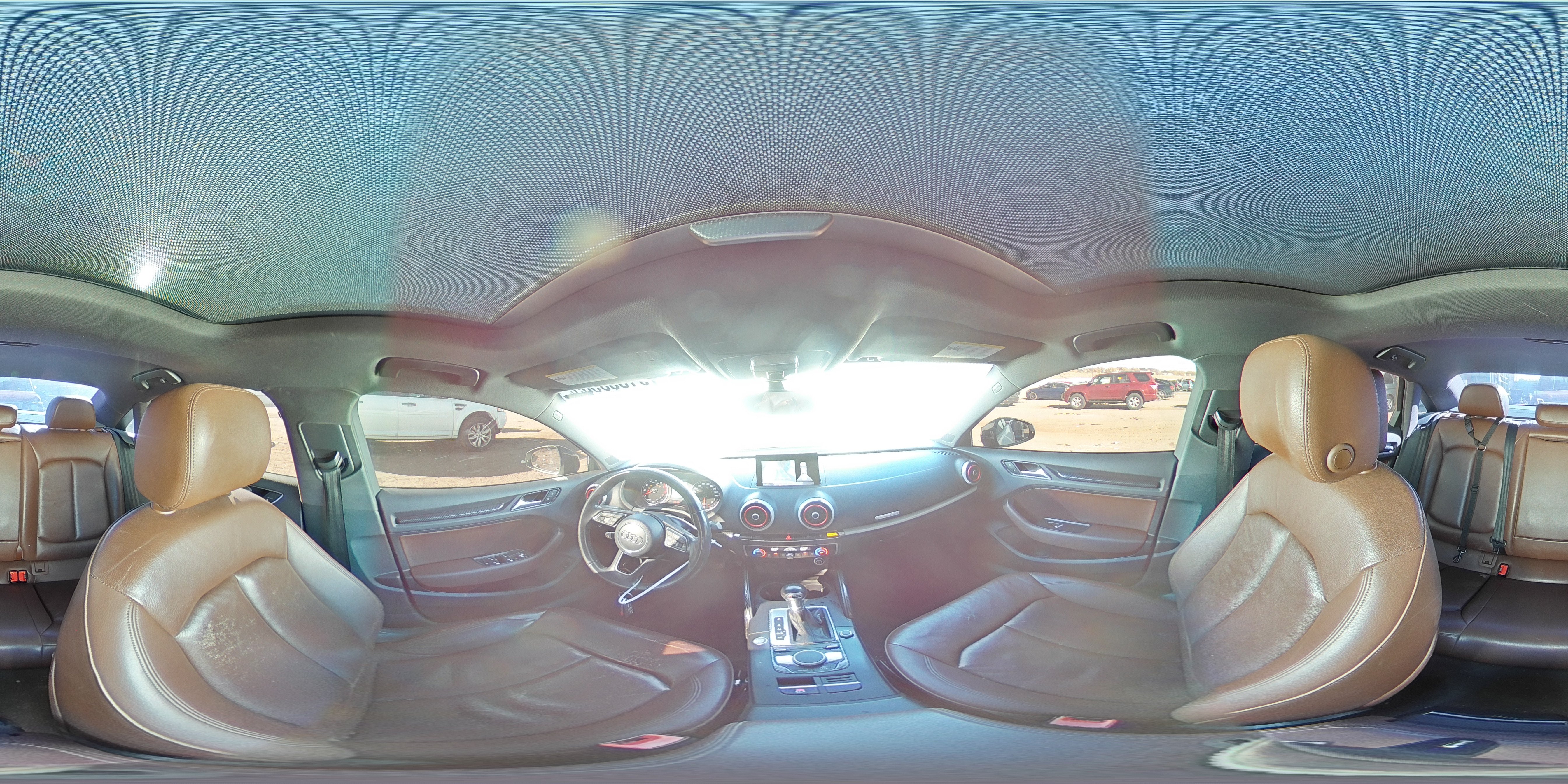 Фото: WAUB8GFF8H1042733