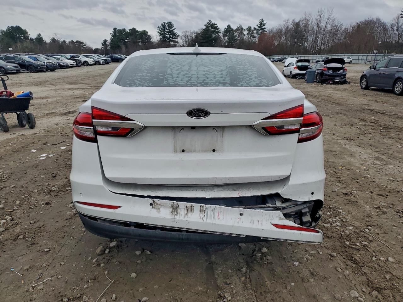 2020 Ford Fusion Se VIN: 3FA6P0LUXLR215500 Lot: 94502255