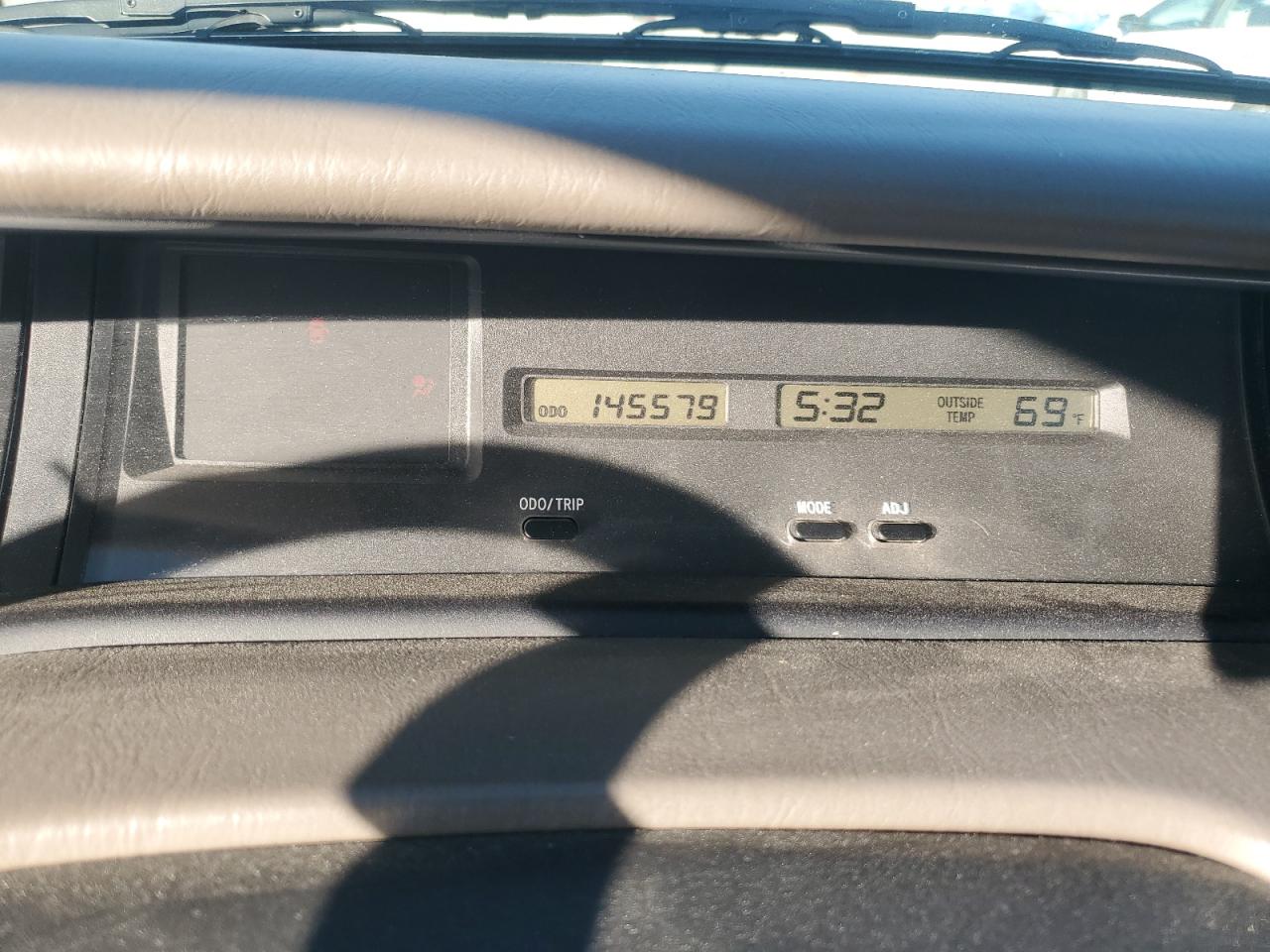 2004 Toyota Avalon Xl VIN: 4T1BF28B04U376734 Lot: 92812365