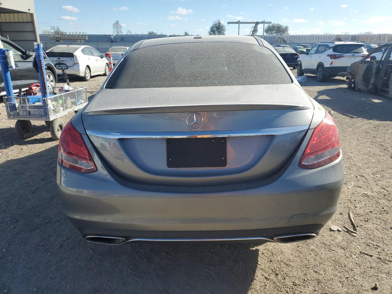 2016 Mercedes-Benz C 300 VIN: 55SWF4JB0GU101842 Lot: 92249945