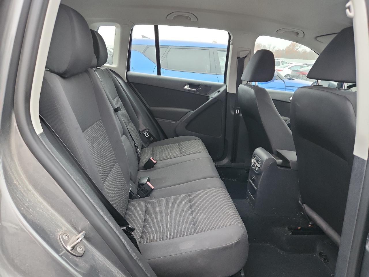 2012 Volkswagen Tiguan S VIN: WVGBV7AX5CW005402 Lot: 92761085