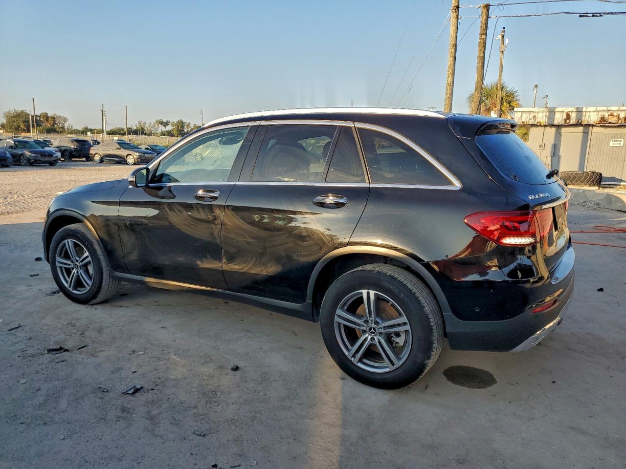 Фото: W1N0G8DB3NV375745