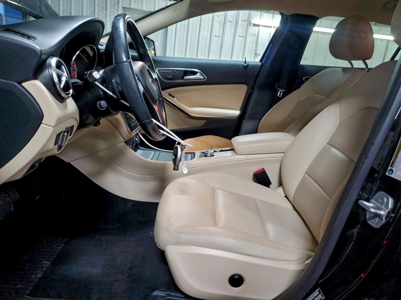 2015 Mercedes-Benz Gla 250 4Matic VIN: WDCTG4GB7FJ140194 Lot: 93940075