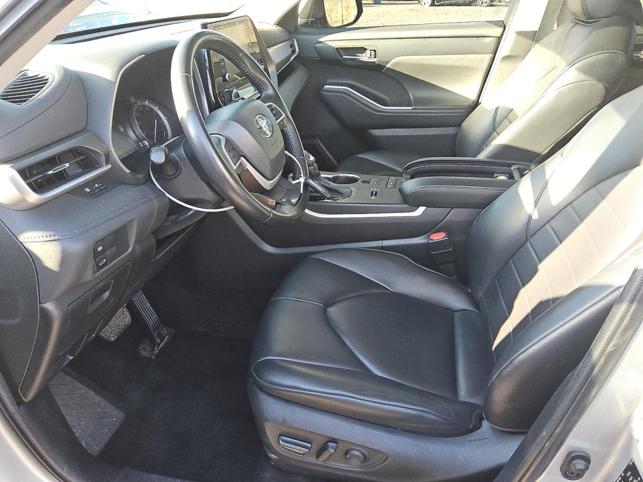 2022 Toyota Highlander Xle VIN: 5TDGZRAH6NS134898 Lot: 92321215