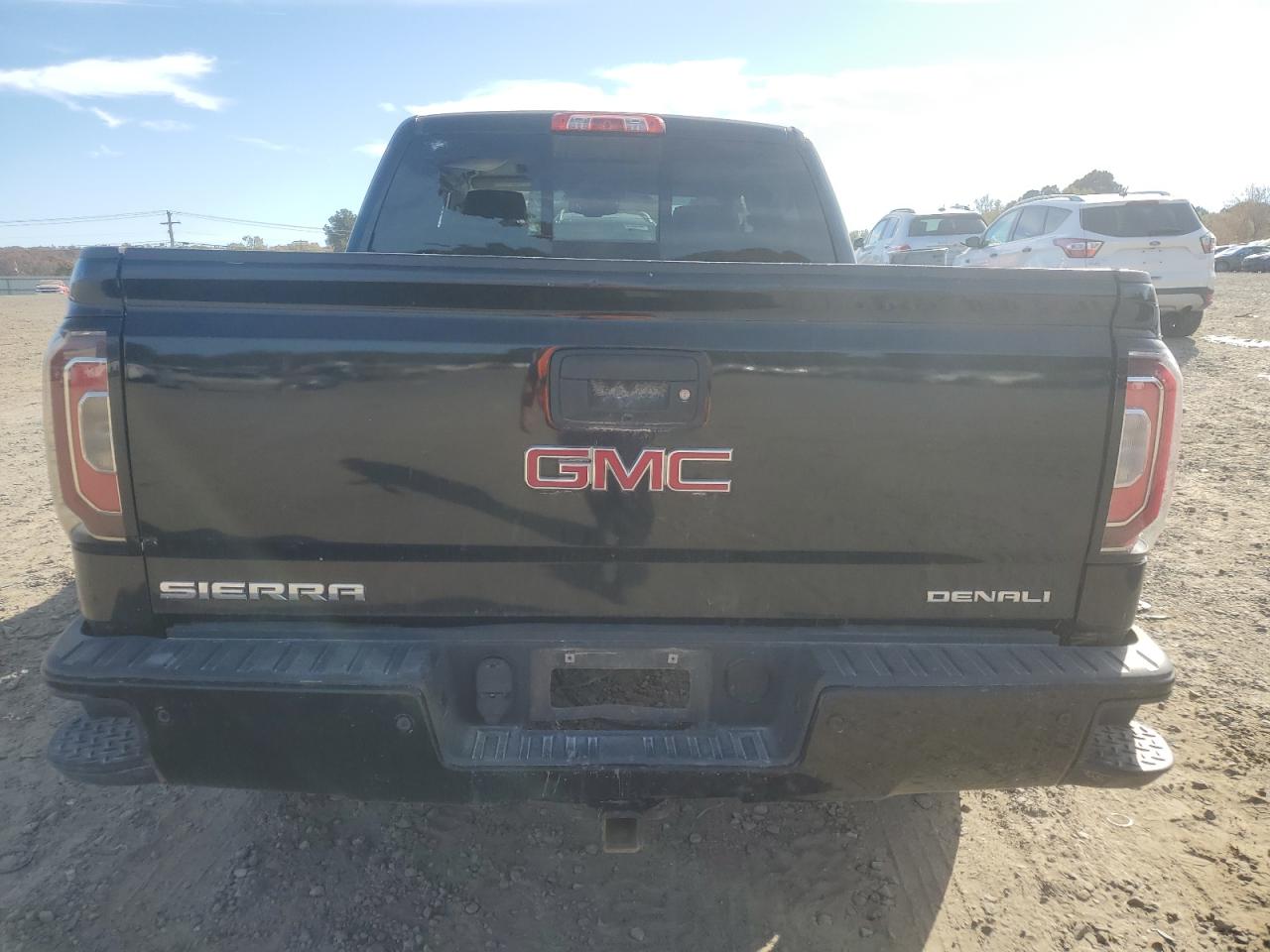 2017 GMC Sierra K1500 Denali VIN: 3GTU2PEJ6HG135500 Lot: 92167625