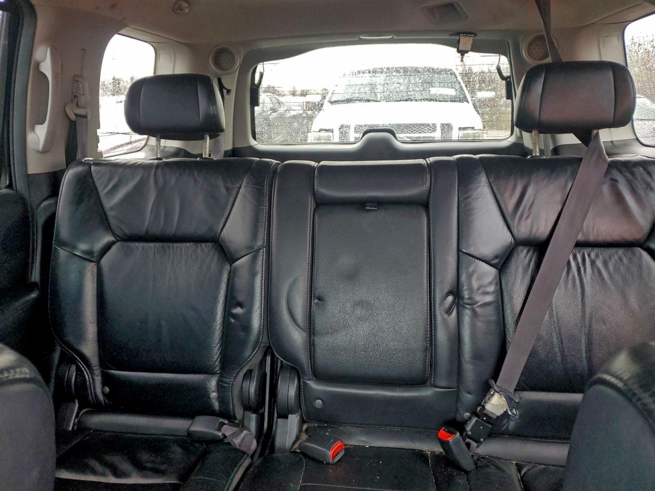 2011 Honda Pilot Touring VIN: 5FNYF4H90BB047836 Lot: 93284645