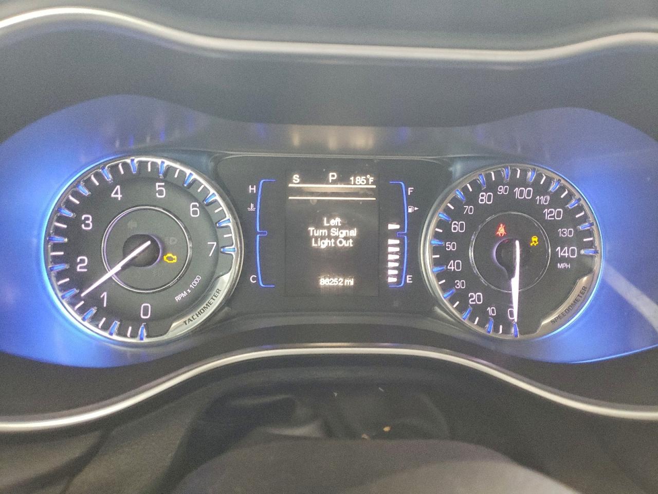 2015 Chrysler 200 Limited VIN: 1C3CCCAB0FN627271 Lot: 94444175