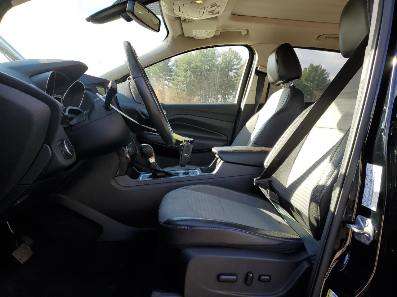 2017 Ford Escape Titanium VIN: 1FMCU9J99HUA74035 Lot: 92291655