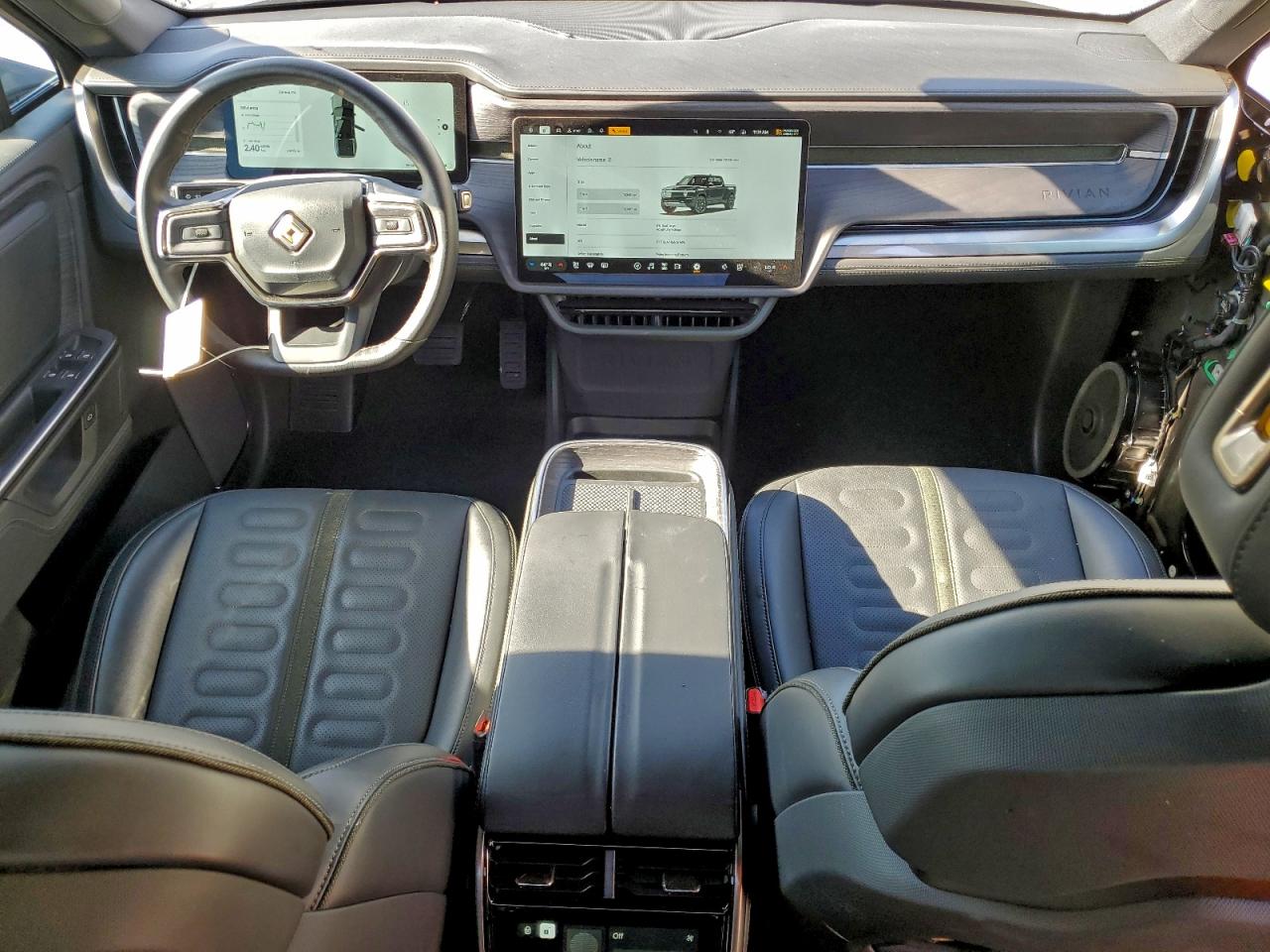 2025 Rivian R1T Adventure VIN: 7FCTGBAA8SN037695 Lot: 93740215