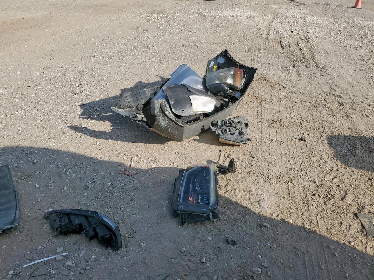 2020 Hyundai Santa Fe Limited VIN: 5NMS53AA4LH270260 Lot: 93247875