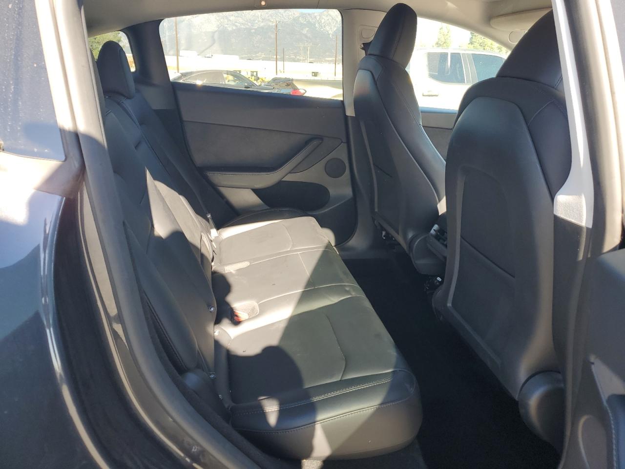 2025 Tesla Model Y VIN: 7SAYGDED7SF229994 Lot: 91842785