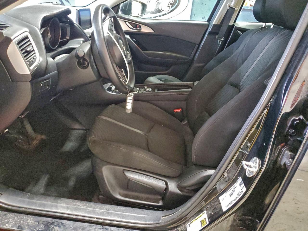 2018 Mazda 3 Sport VIN: 3MZBN1U74JM215402 Lot: 93740055