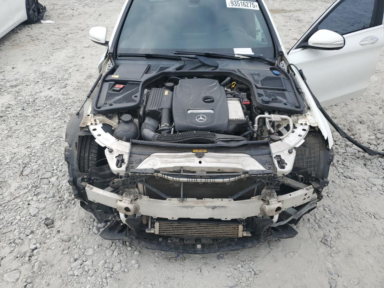 2015 Mercedes-Benz C 300 VIN: 55SWF4JB2FU047068 Lot: 93516275