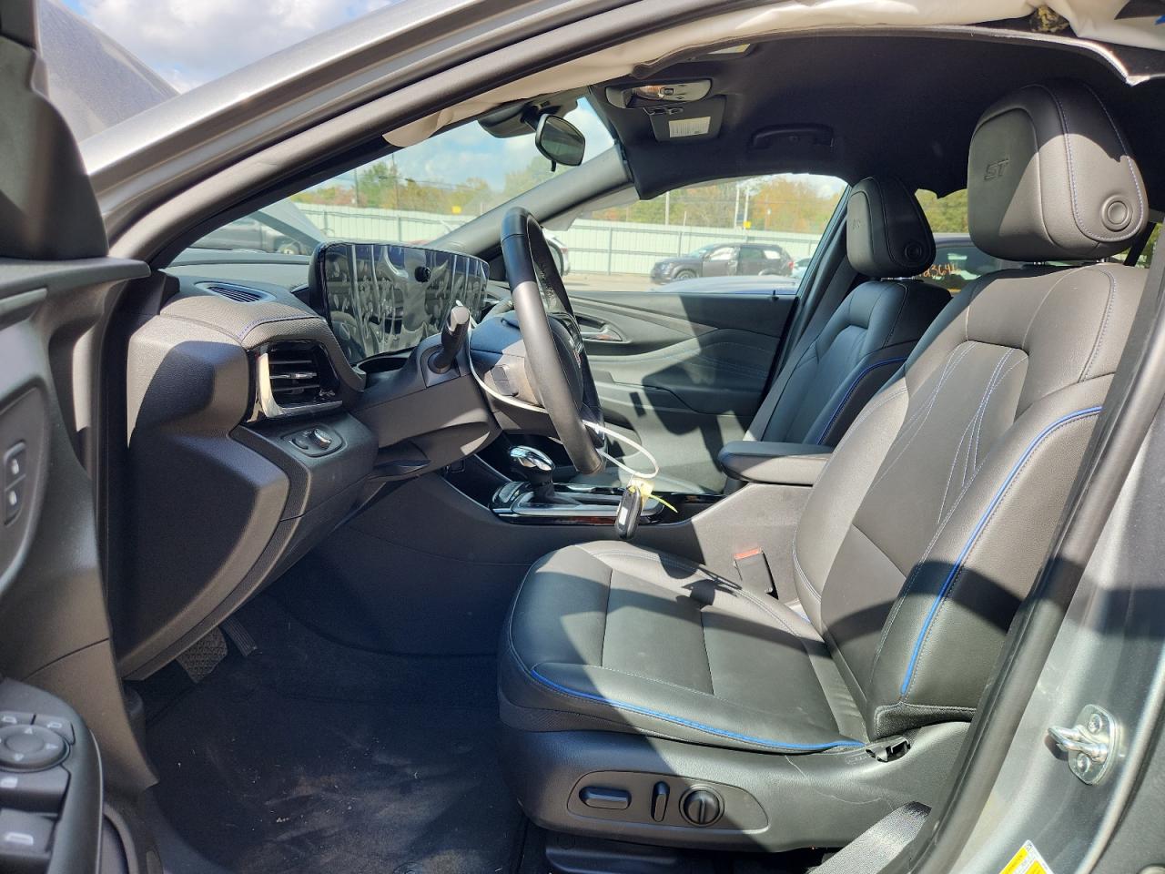 2024 Buick Envista Sport Touring VIN: KL47LBE24RB102117 Lot: 92304805