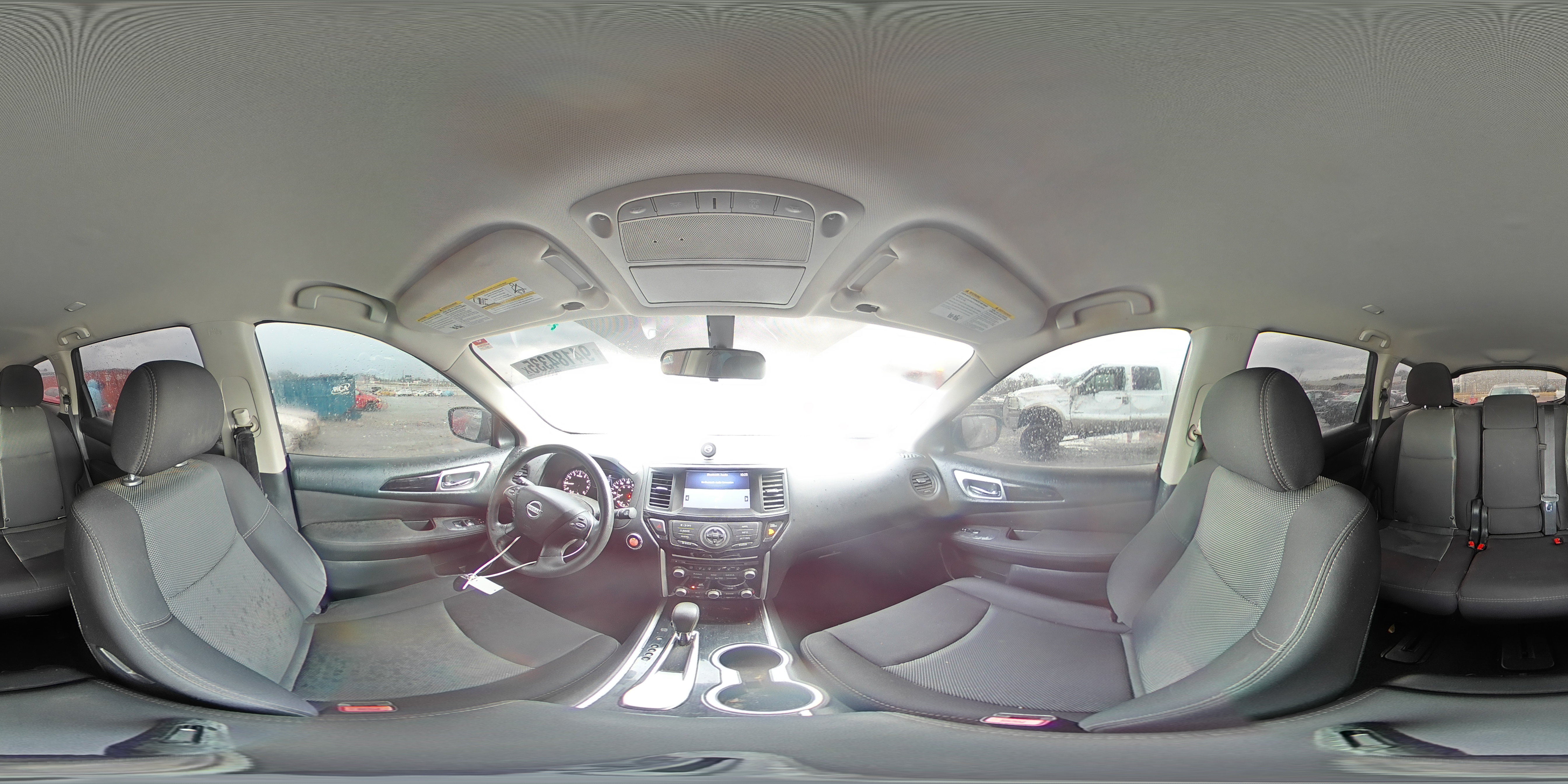 2017 Nissan Pathfinder S VIN: 5N1DR2MN0HC686930 Lot: 94184335