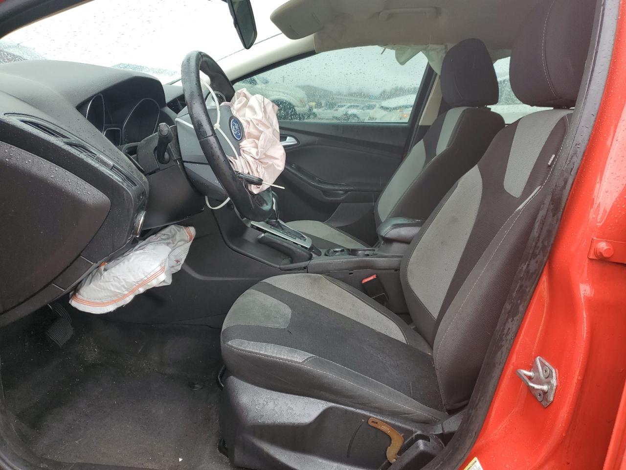 2014 Ford Focus Se VIN: 1FADP3F2XEL217736 Lot: 93306825