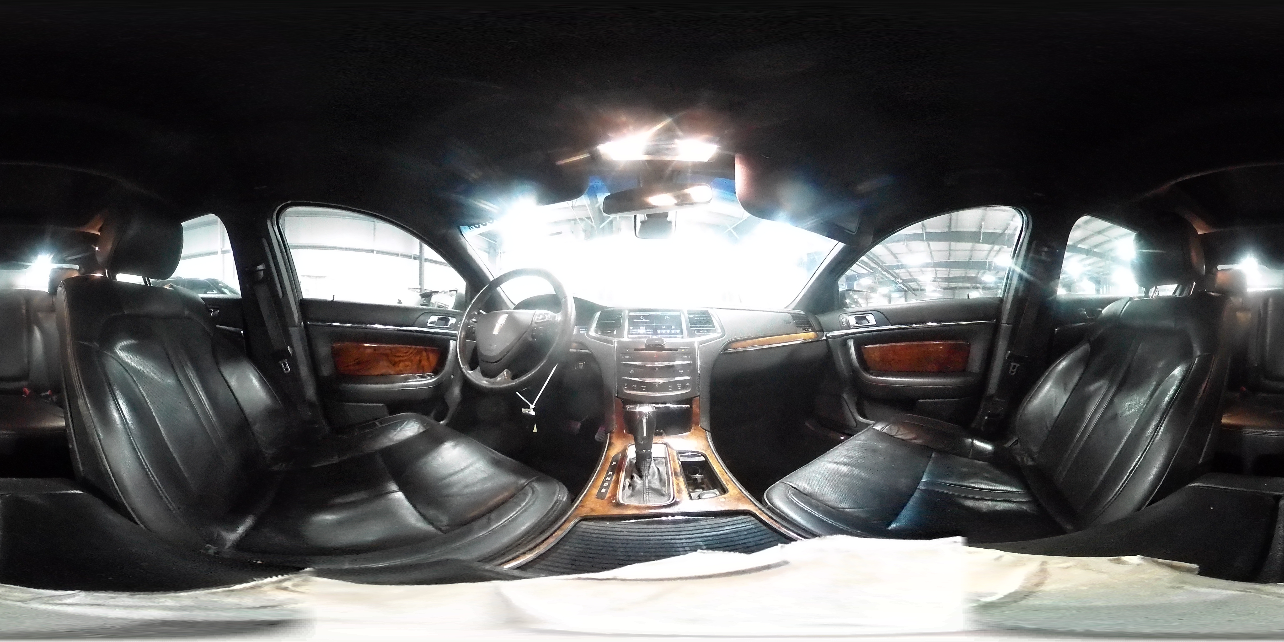 2015 Lincoln Mks VIN: 1LNHL9EK5FG604812 Lot: 94490385