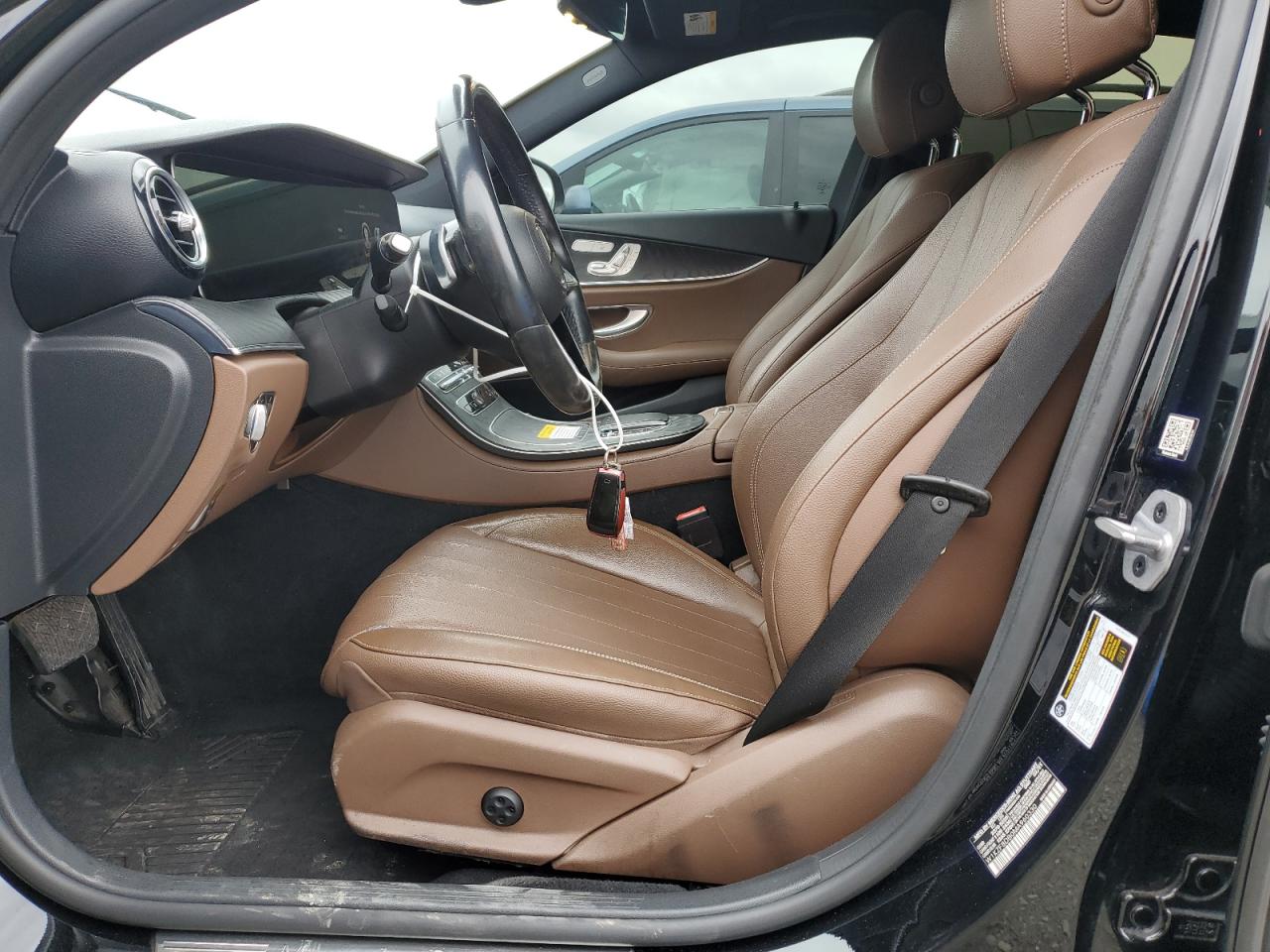 2021 Mercedes-Benz E 350 VIN: W1KZF8DB0MA960330 Lot: 93254615