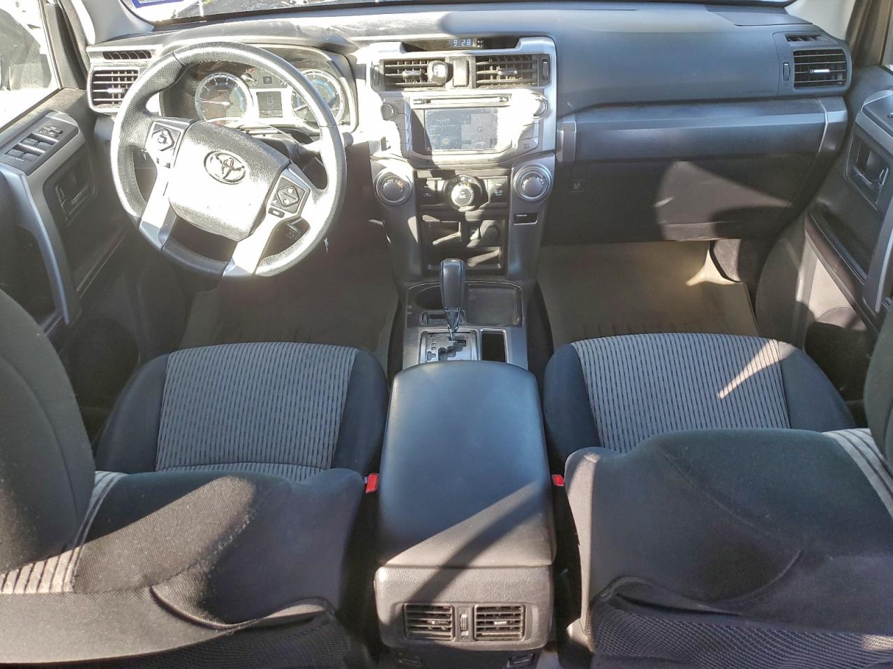 2015 Toyota 4Runner Sr5 VIN: JTEZU5JR1F5104770 Lot: 94368215