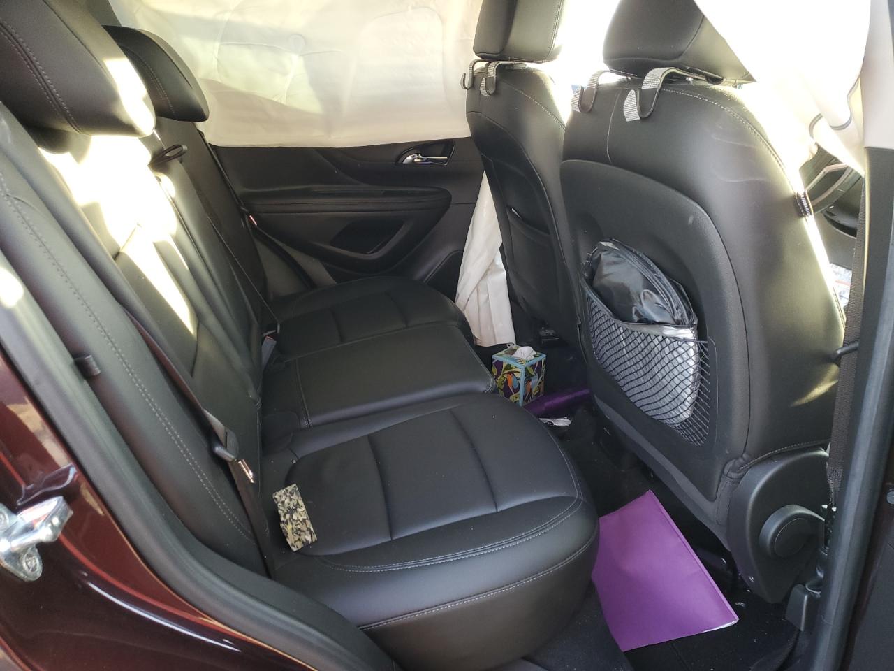 2018 Buick Encore Premium VIN: KL4CJDSB7JB636348 Lot: 92850265