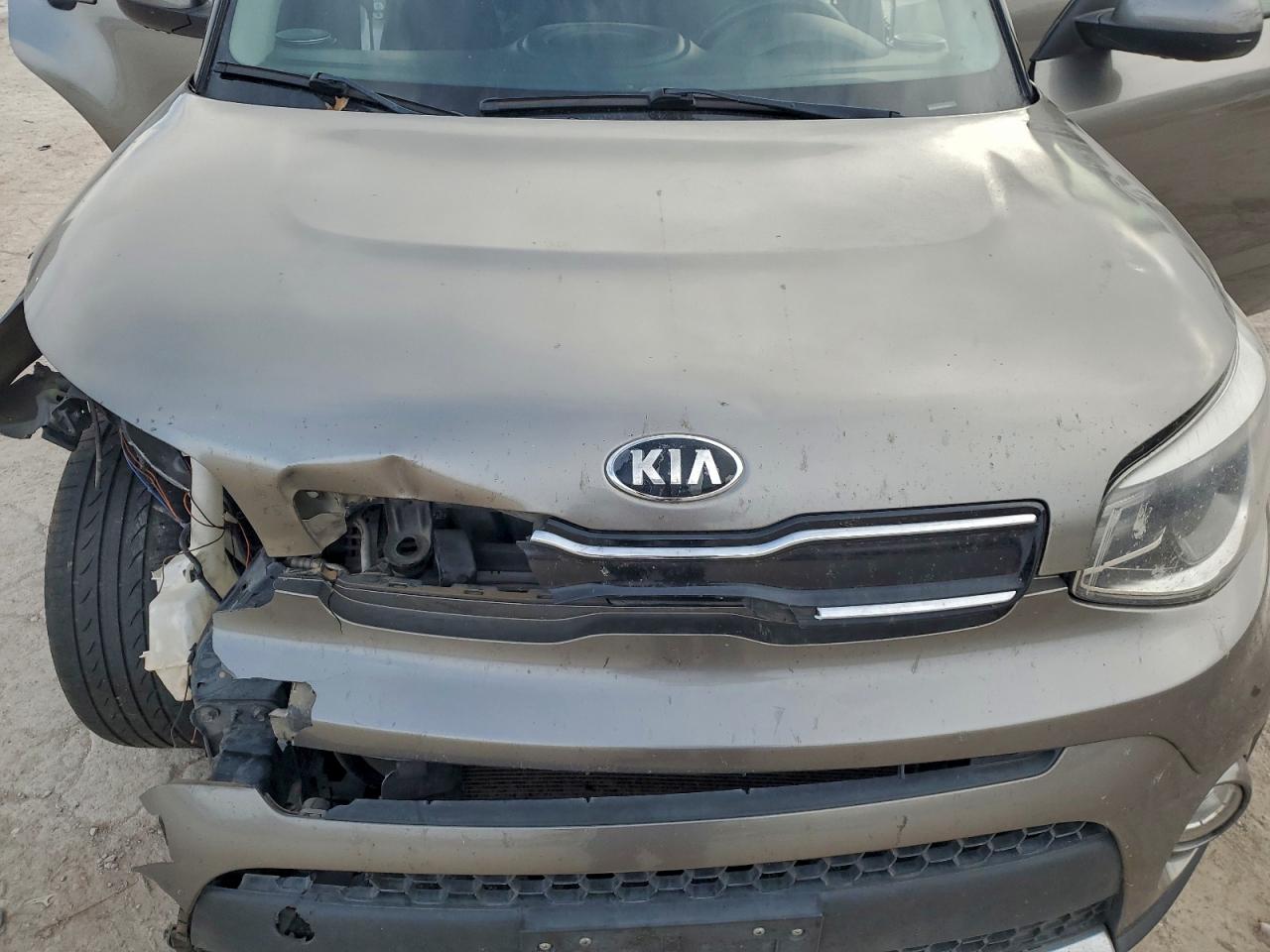 2018 Kia Soul + VIN: KNDJP3A54J7616627 Lot: 93431345