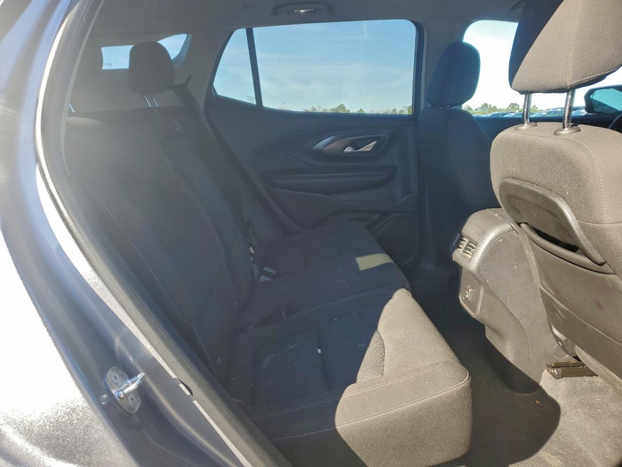 2023 GMC Terrain Sle VIN: 3GKALMEG7PL270739 Lot: 93649075