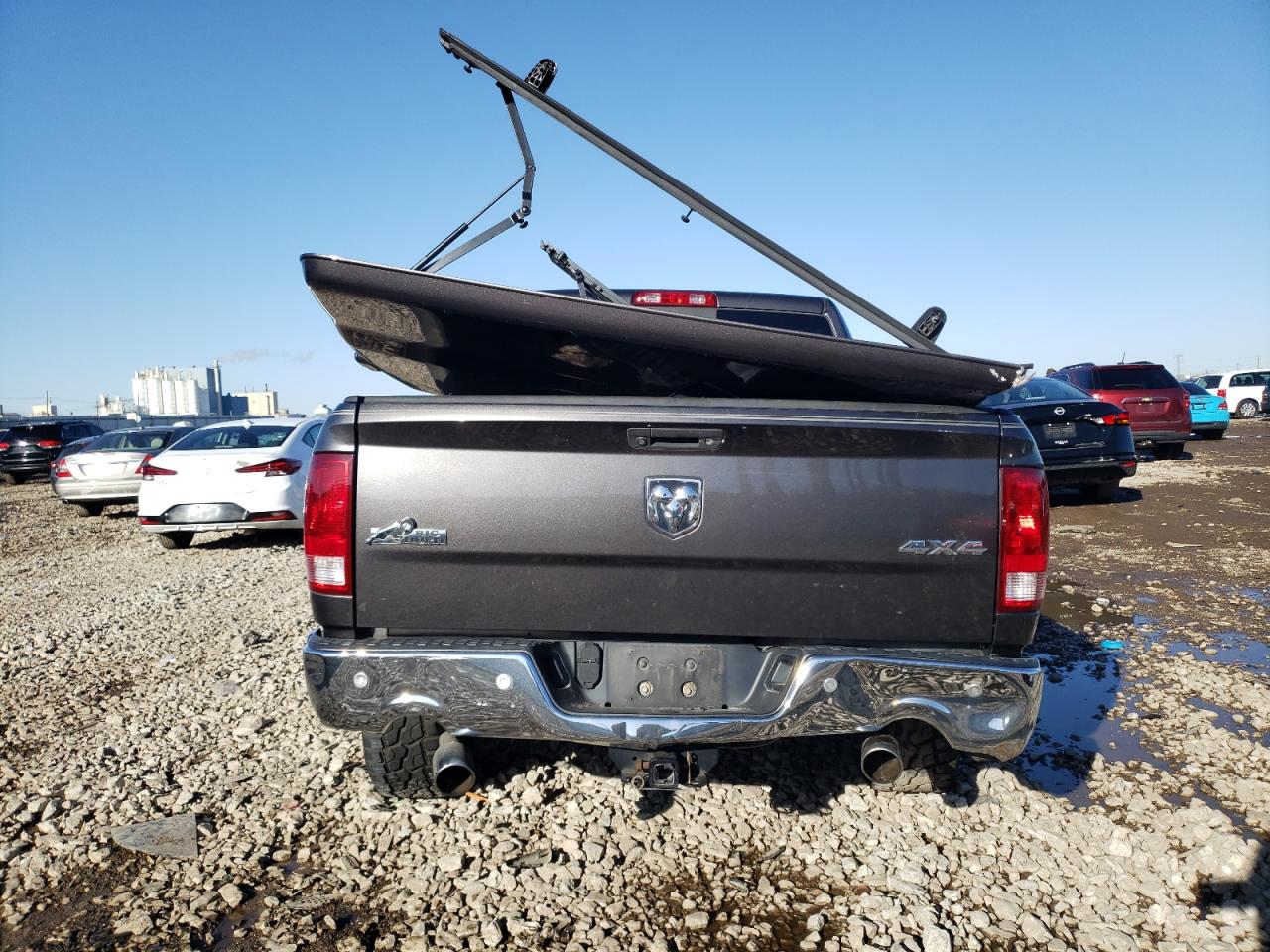 2018 Ram 1500 Slt VIN: 3C6RR7LT5JG171813 Lot: 92380275