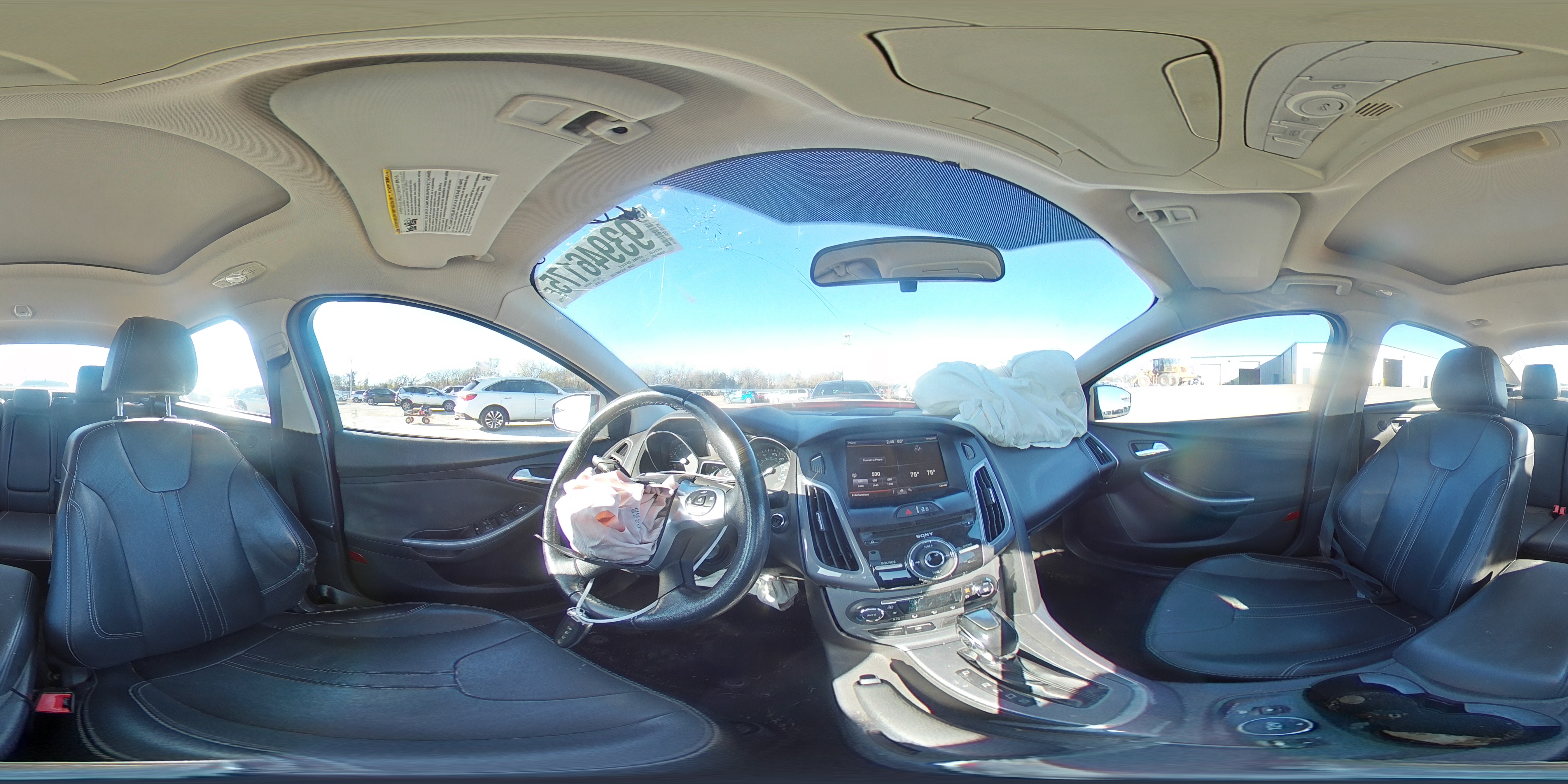 2014 Ford Focus Titanium VIN: 1FADP3J23EL259186 Lot: 93946175