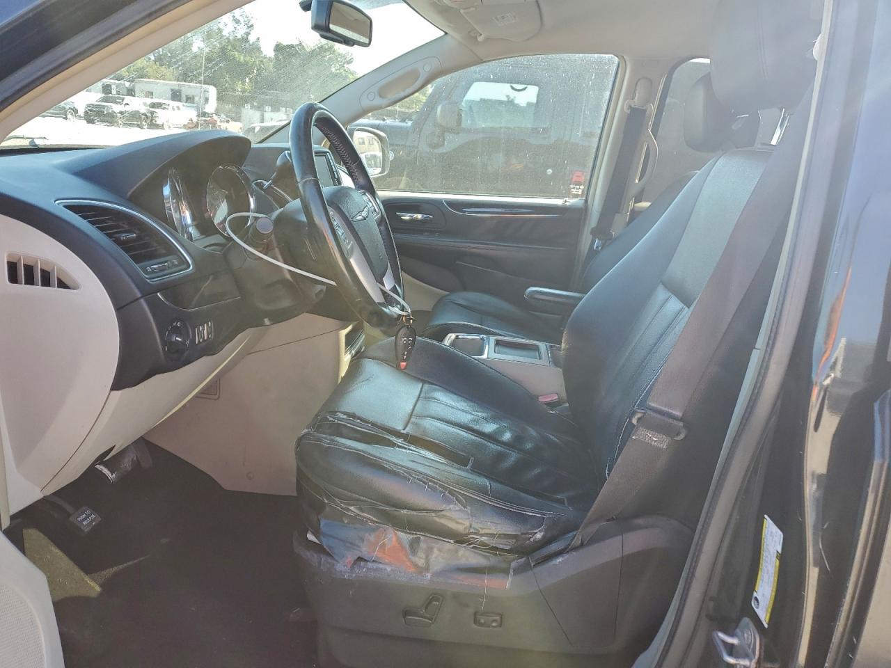 2014 Chrysler Town & Country Touring VIN: 2C4RC1BG7ER358434 Lot: 93769605