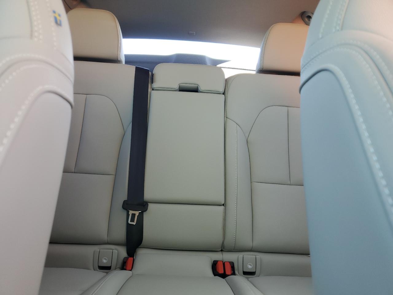 2025 Volvo Xc40 Plus VIN: YV4L12UC6S2524820 Lot: 91846235