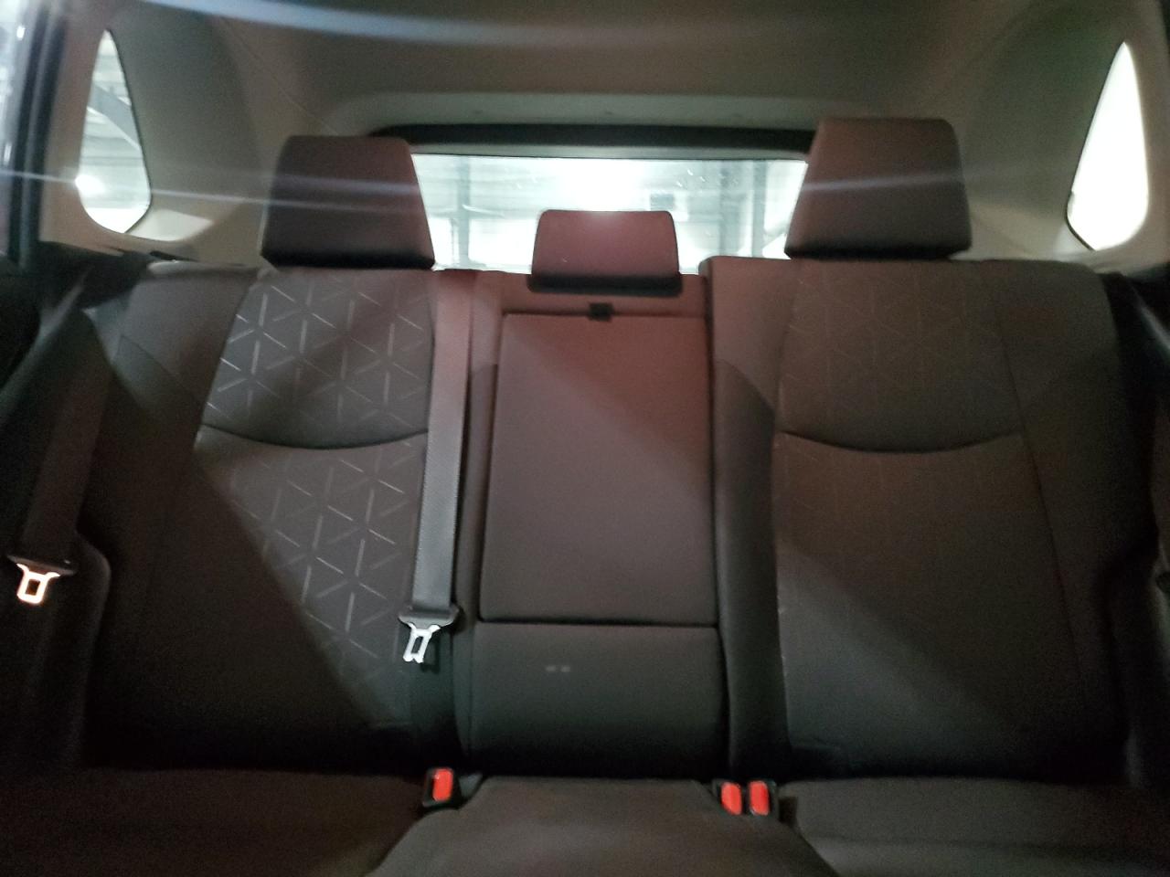 2020 Toyota Rav4 Xle VIN: JTMRWRFV4LD547167 Lot: 91490325