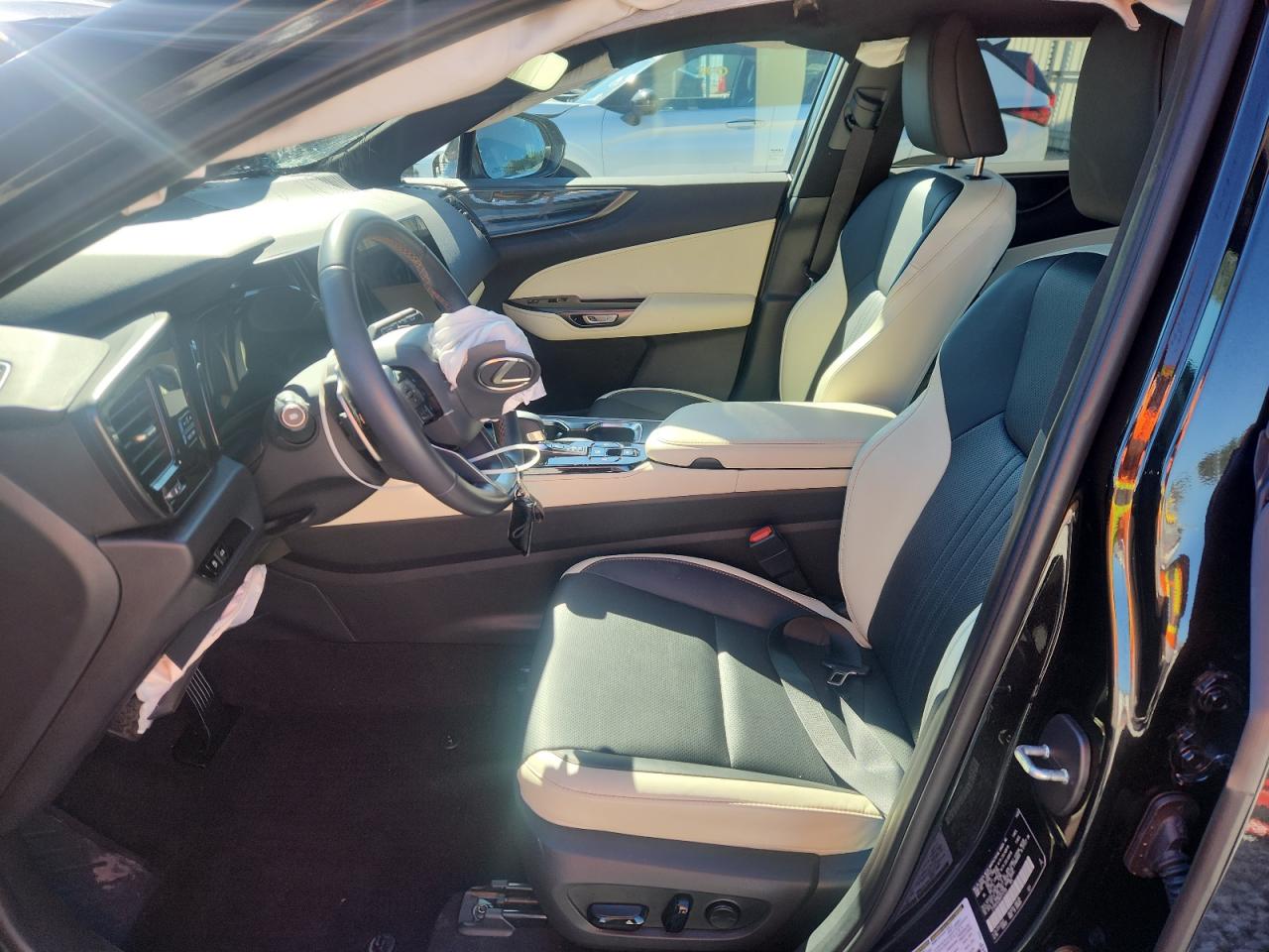 2024 Lexus Nx 250 Base VIN: 2T2ADCAZ8RC013195 Lot: 91074495