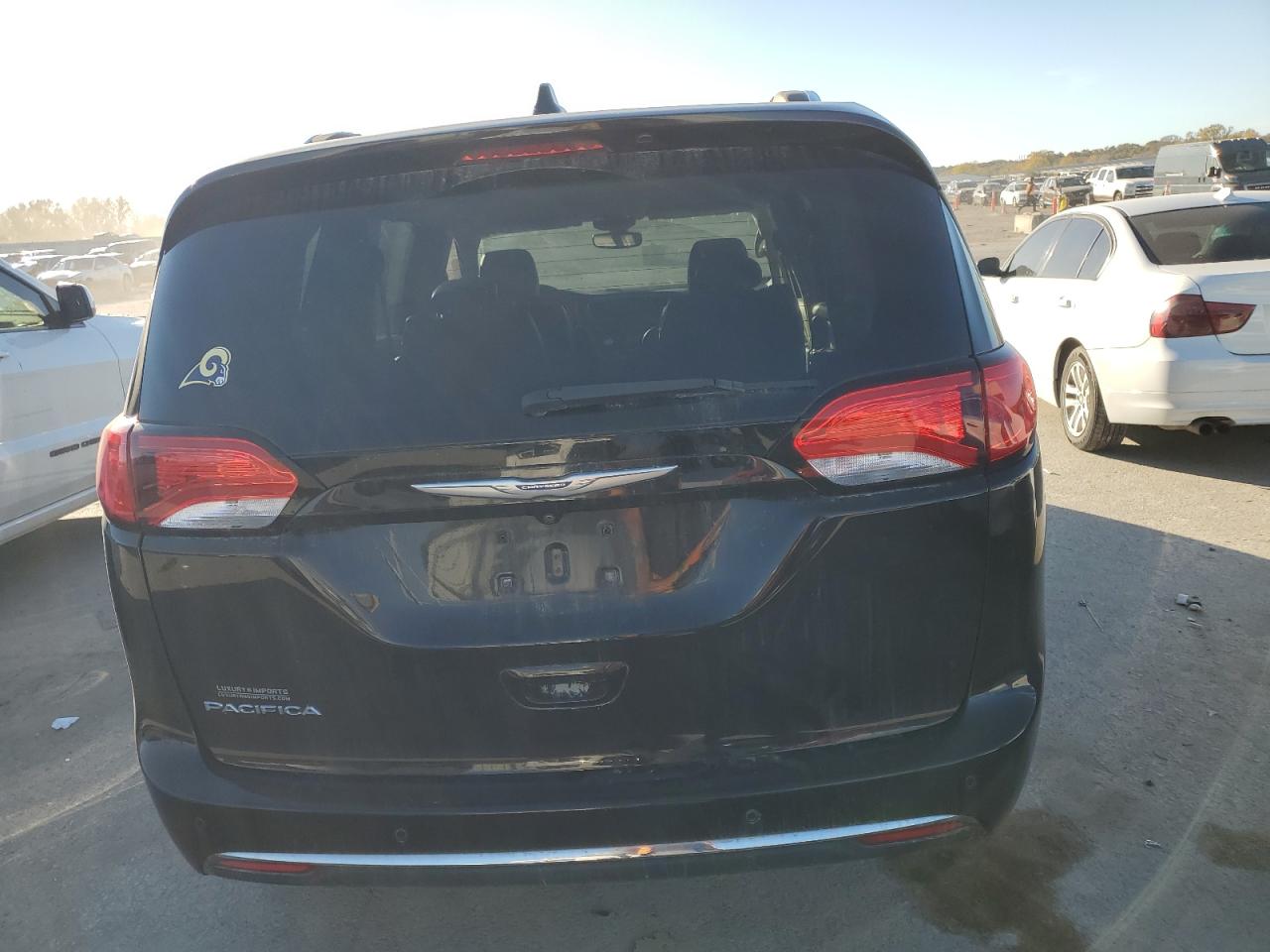 2018 Chrysler Pacifica Touring L VIN: 2C4RC1BG4JR275280 Lot: 91051685