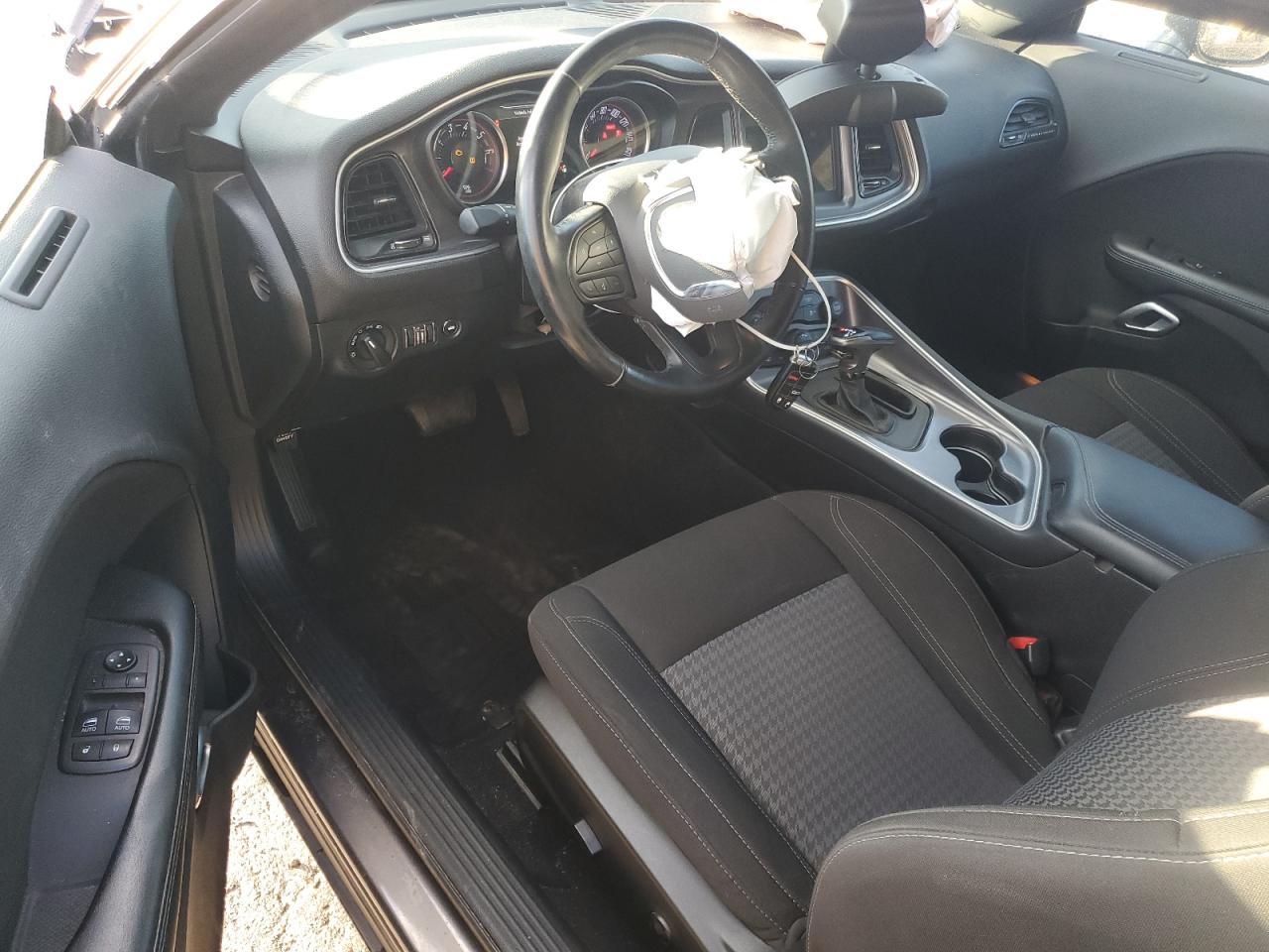 2020 Dodge Challenger Sxt VIN: 2C3CDZAG7LH231354 Lot: 92480465