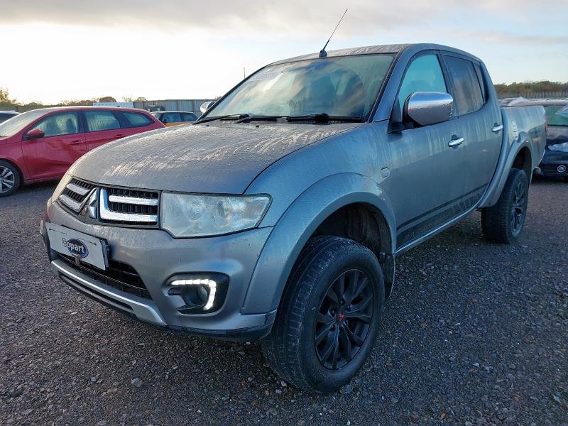 2015 MITSUBISHI L200 DOUBLE CAB DI-D BARBARIAN 4WD 176BHP for sale at Copart YORK