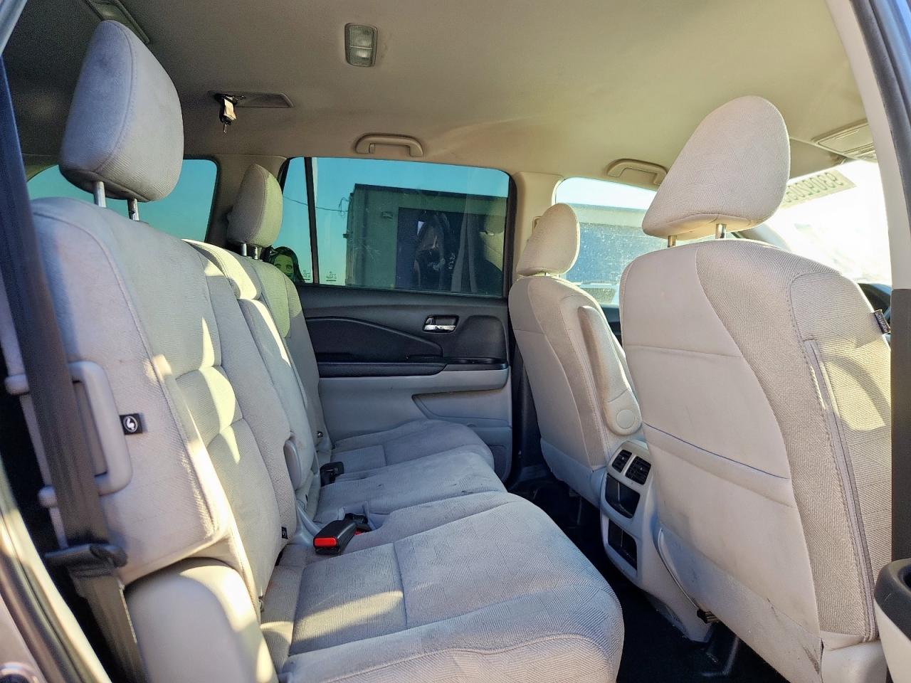 2020 Honda Pilot Lx VIN: 5FNYF5H18LB019140 Lot: 93092055