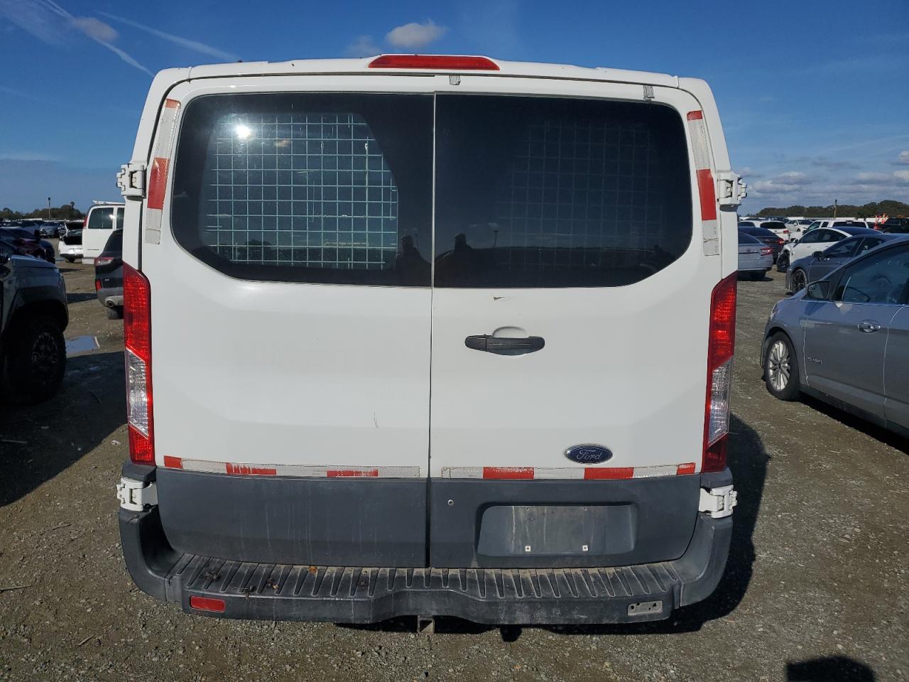 2015 Ford Transit T-250 VIN: 1FTNR1ZM1FKA77271 Lot: 91665735