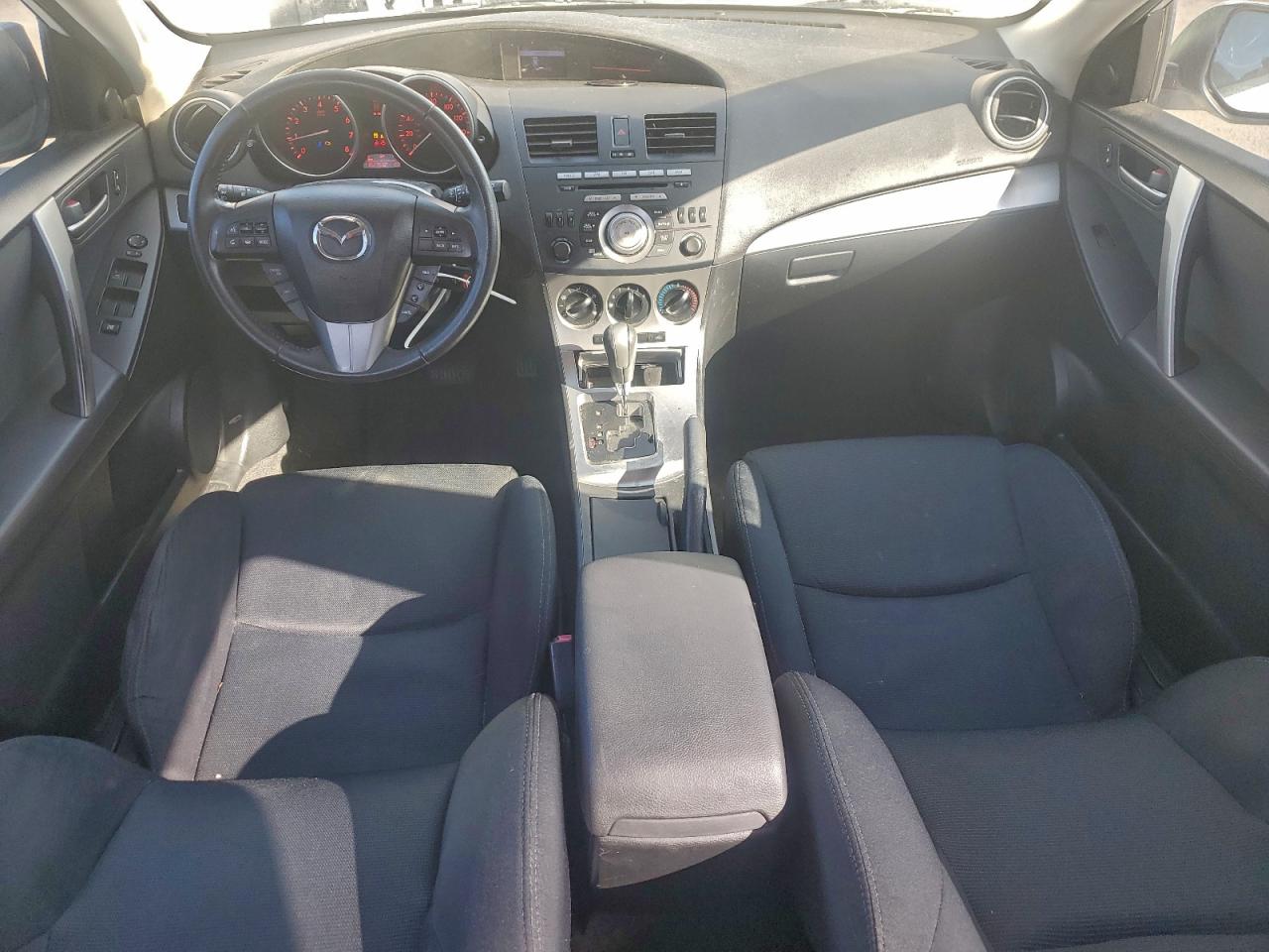 2011 Mazda 3 S VIN: JM1BL1K50B1426802 Lot: 94379785