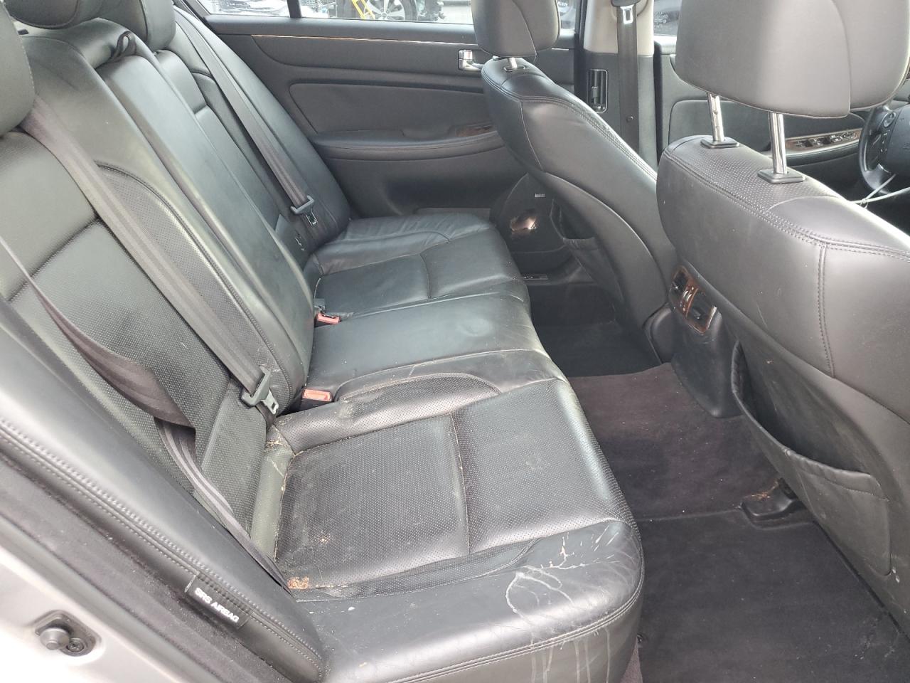 2011 Hyundai Genesis 4.6L VIN: KMHGC4DF5BU120864 Lot: 92681085