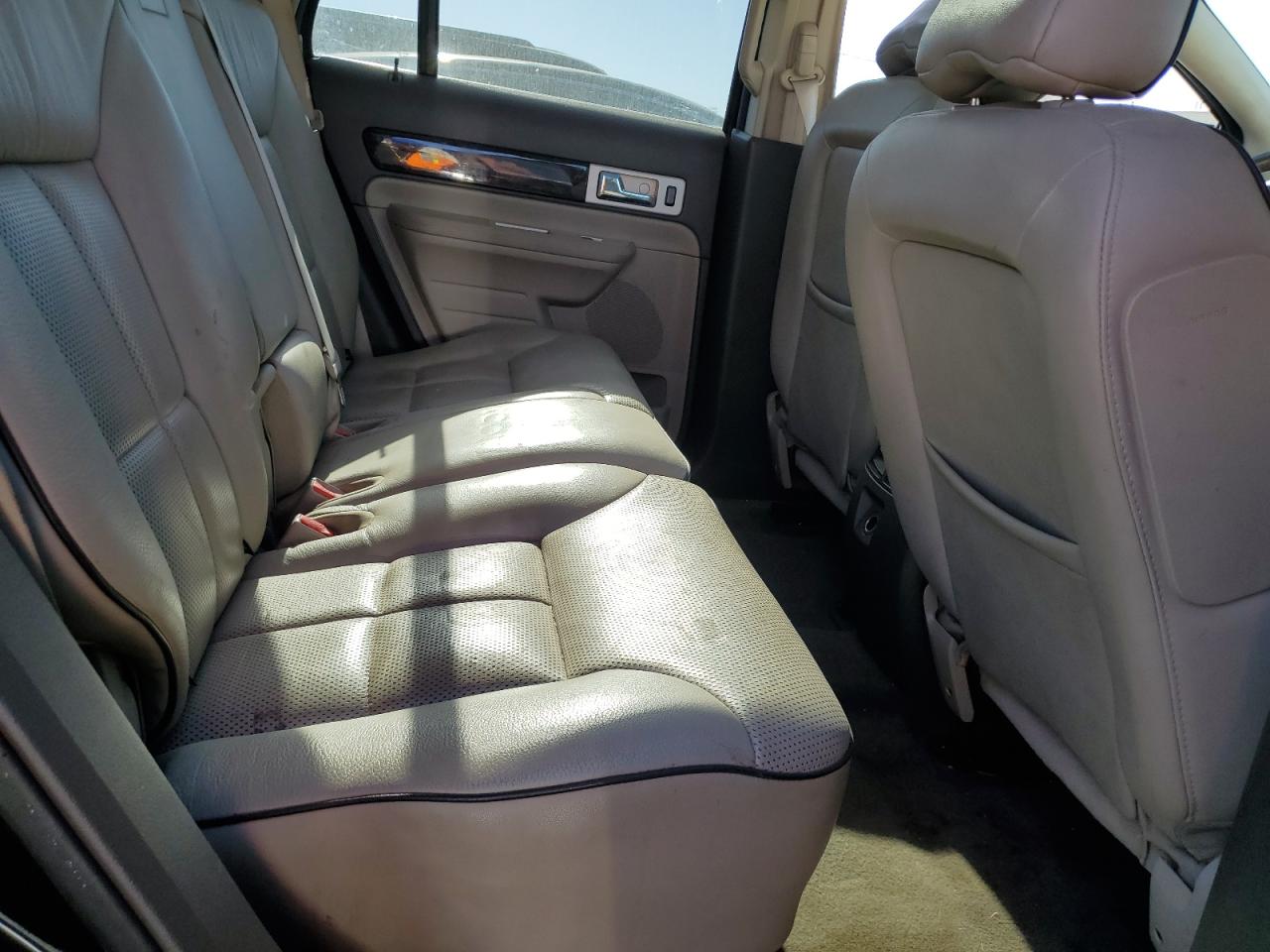 2008 Lincoln Mkx VIN: 2LMDU88C98BJ02247 Lot: 92383555