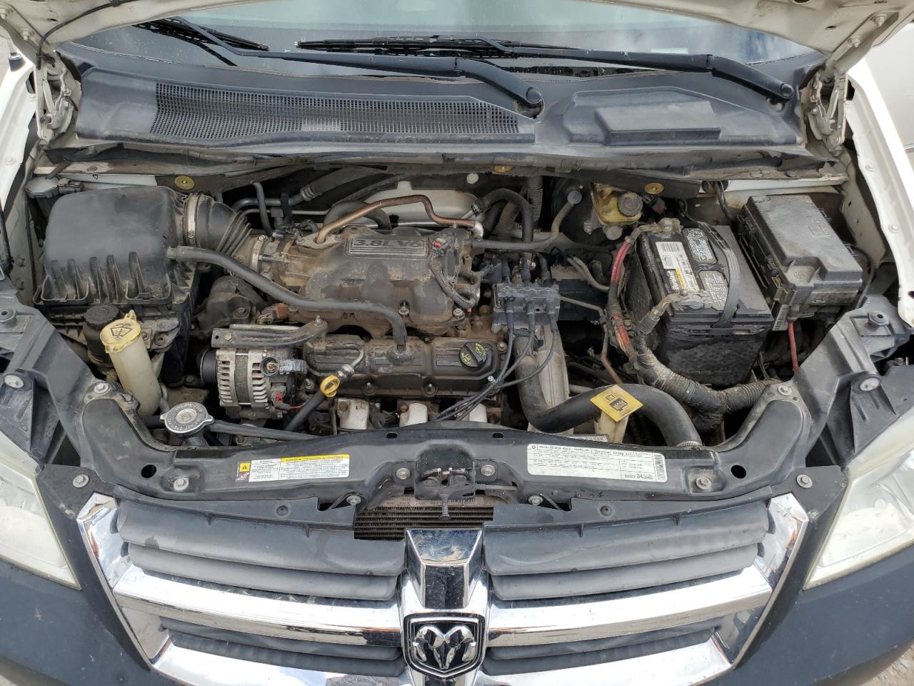 2010 Dodge Grand Caravan Sxt VIN: 2D4RN5D10AR261261 Lot: 93359345