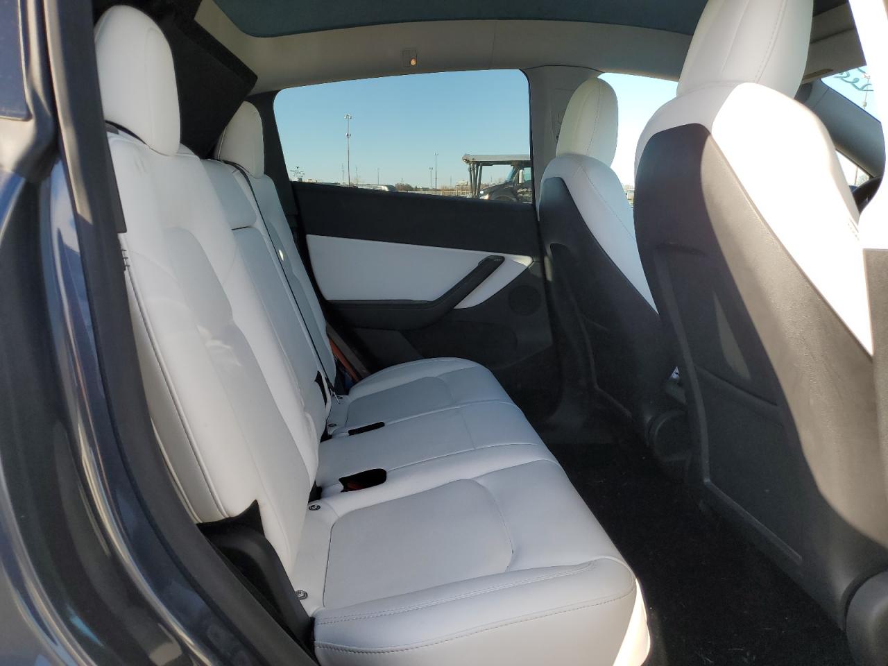 2021 Tesla Model Y VIN: 5YJYGDEE2MF271921 Lot: 92419945