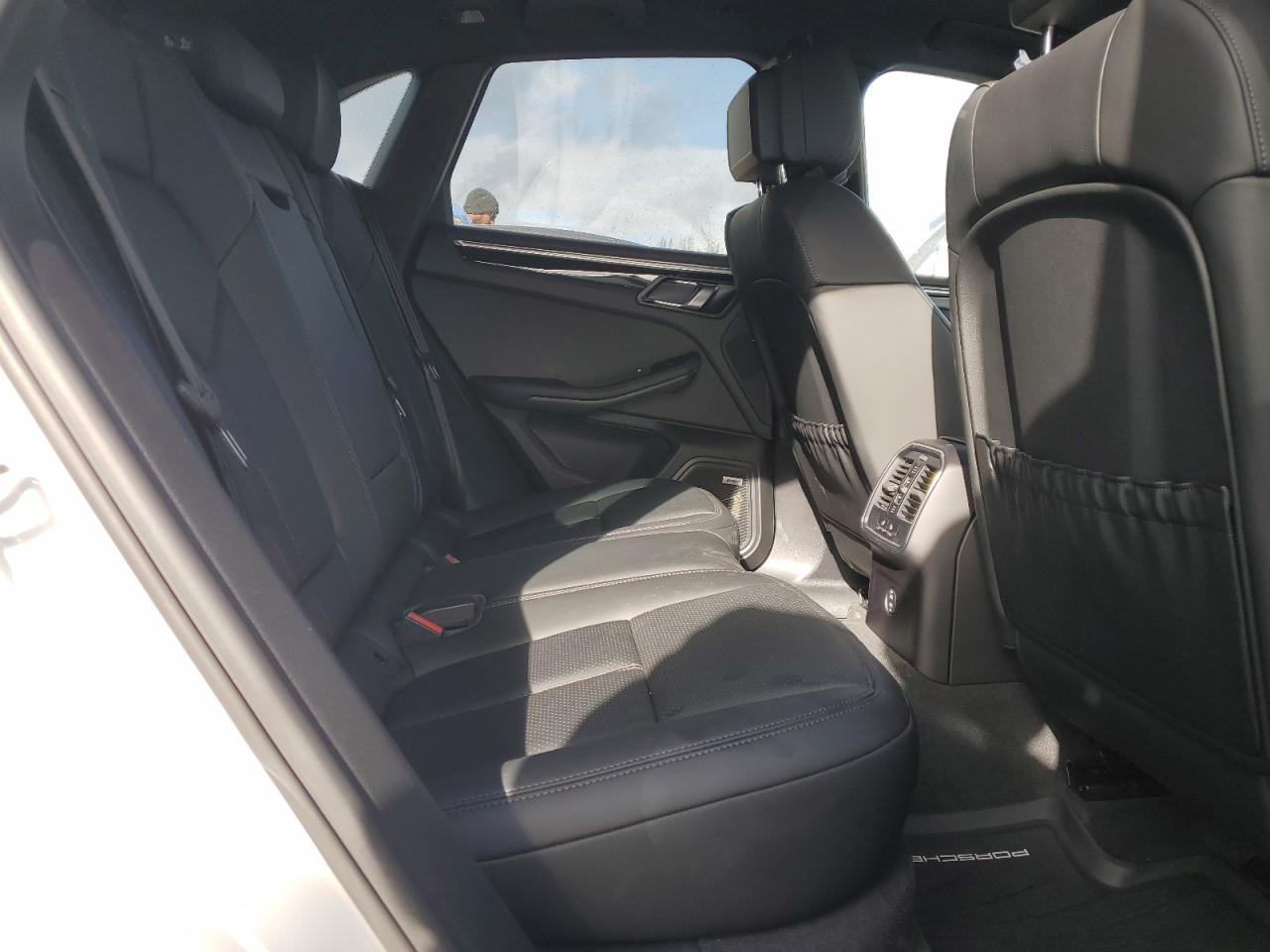 2021 Porsche Macan S VIN: WP1AB2A52MLB37044 Lot: 91992715